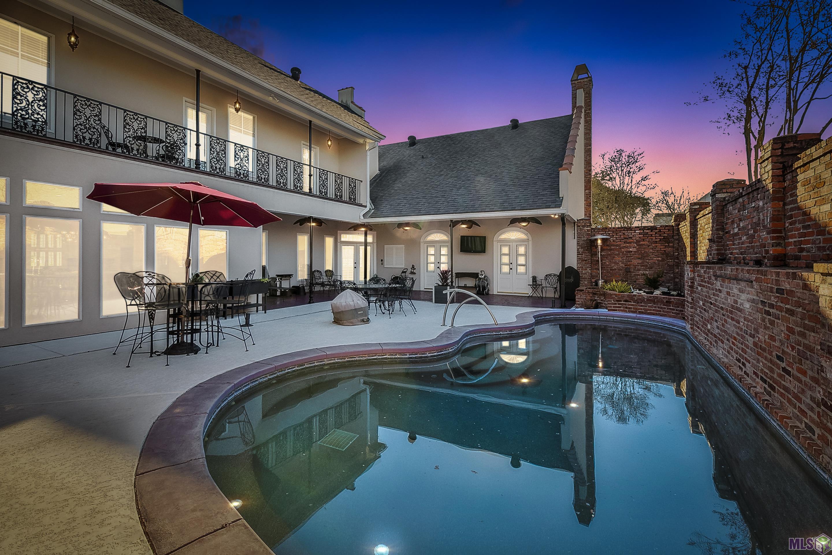 Photo 31