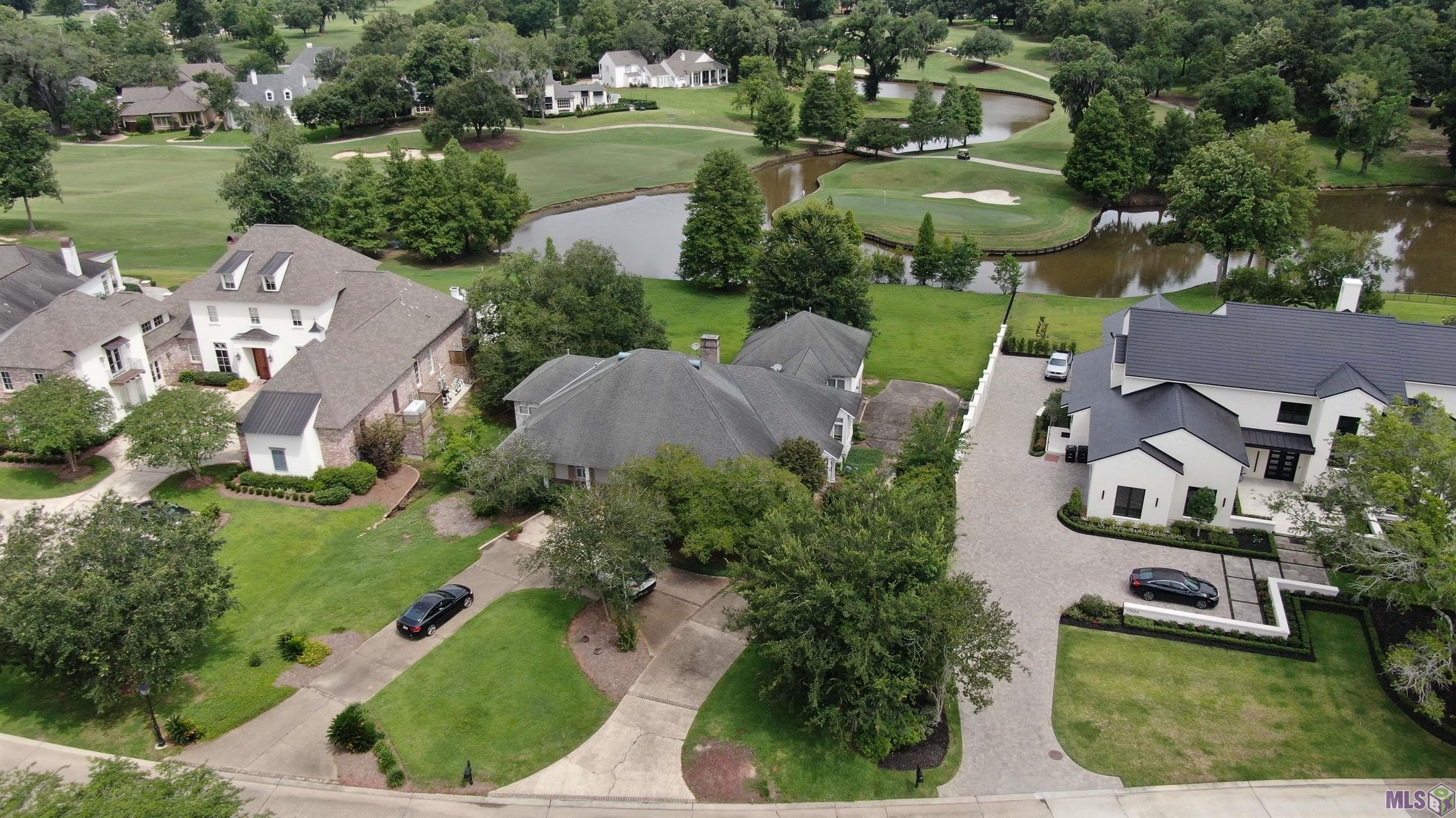 17506 W LAKEWAY AVE, Baton Rouge, LA 70810