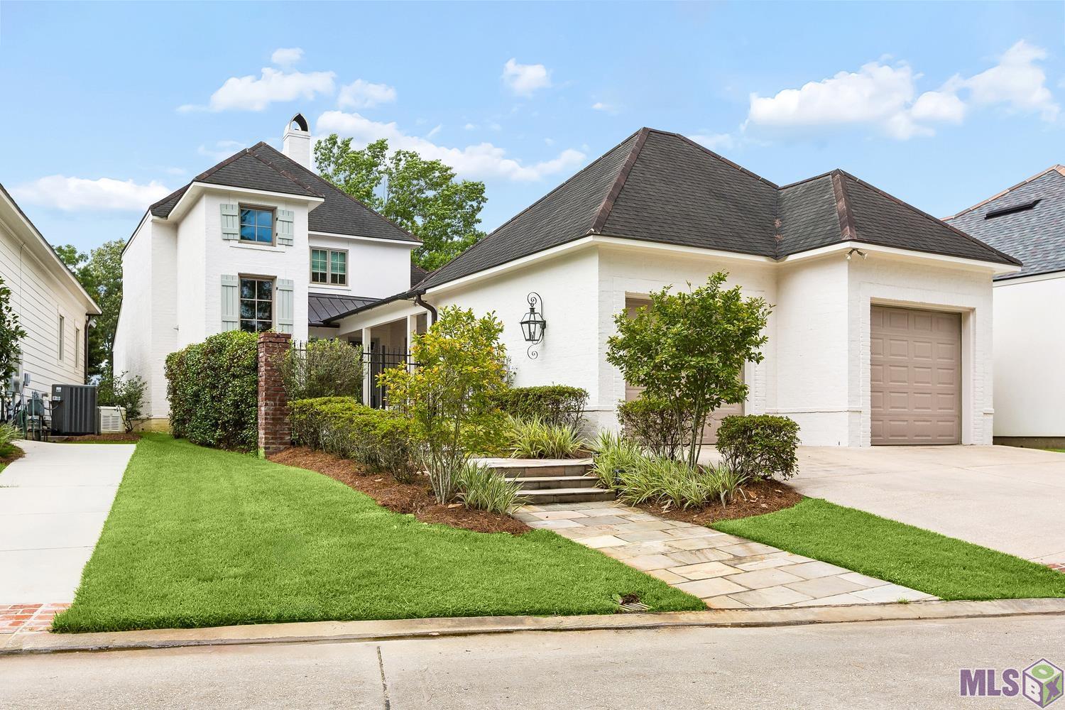 18560 AMEN CORNER, Baton Rouge, LA 70810