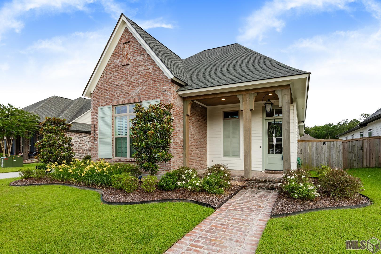 12856 SOLEMN OAKS AVE, Central, LA 70818