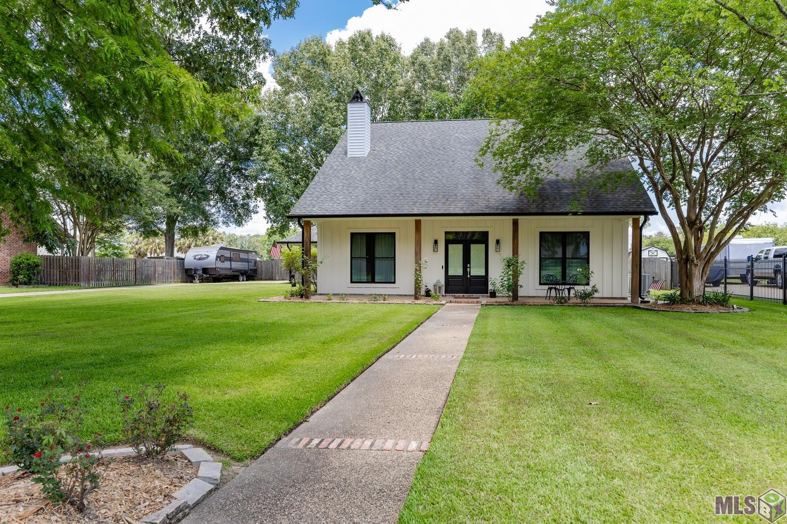 16490 WESLEY EVANS RD, Prairieville, LA 70769