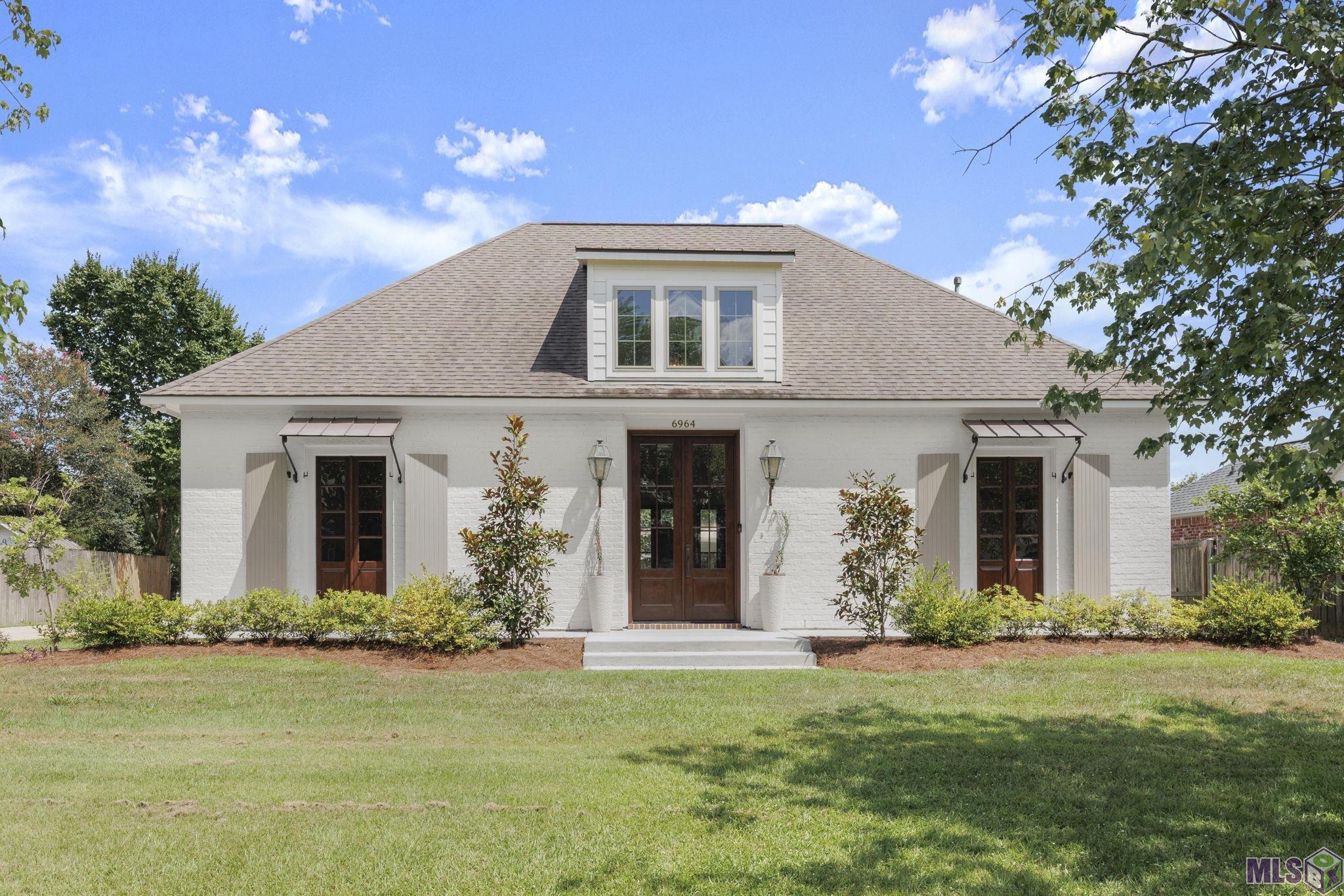 6964 HUNTERS WAY, Denham Springs, LA 70726