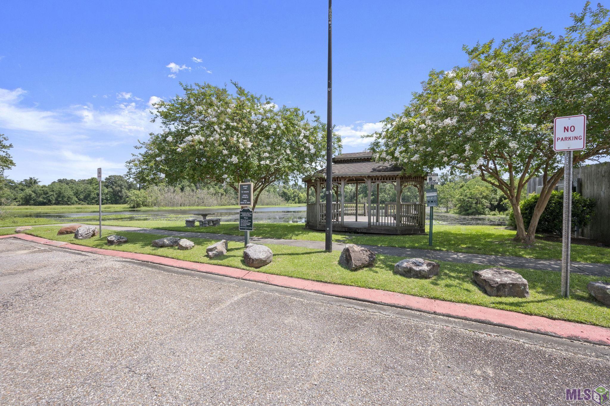Photo 30