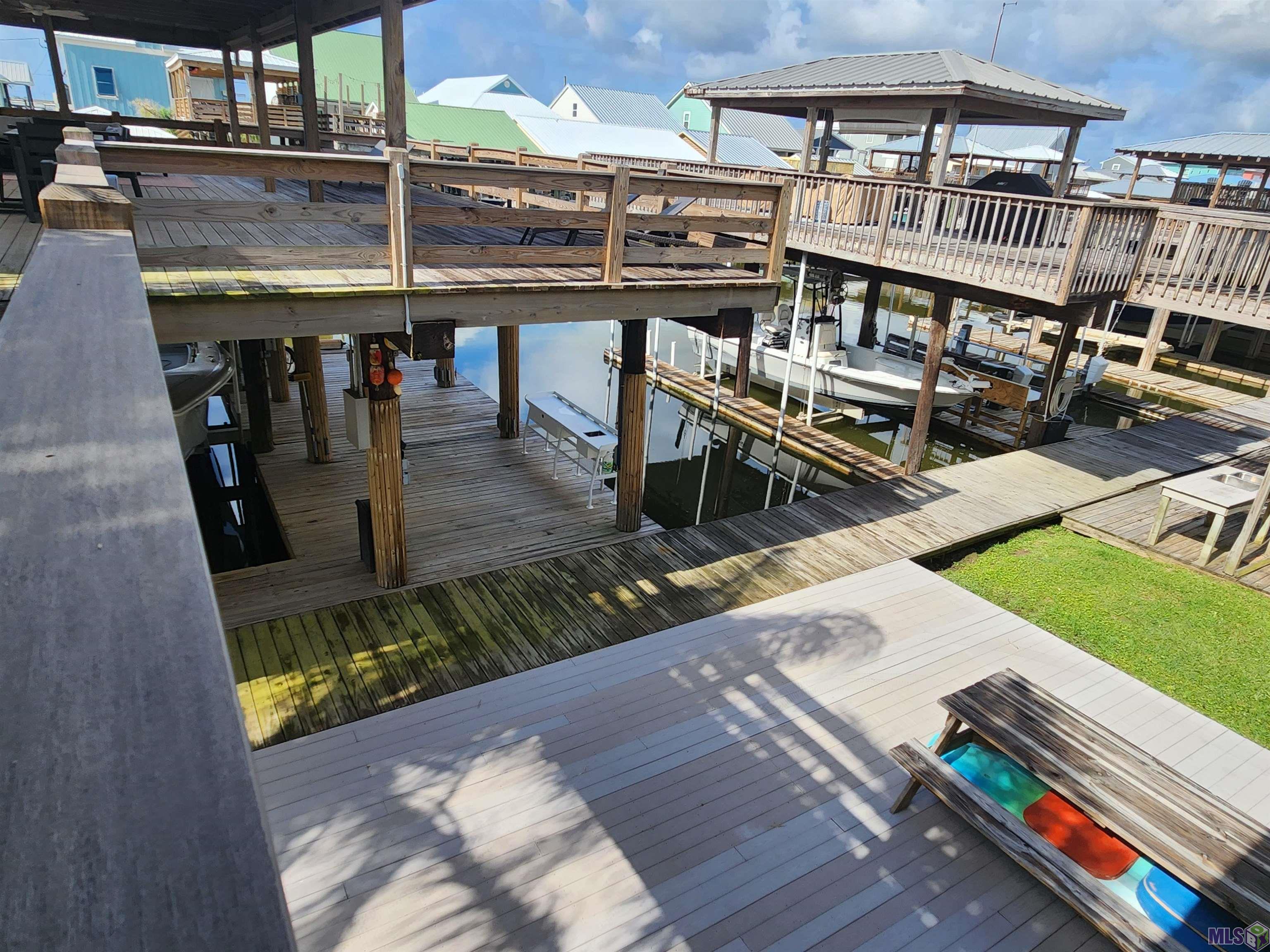 Photo 43