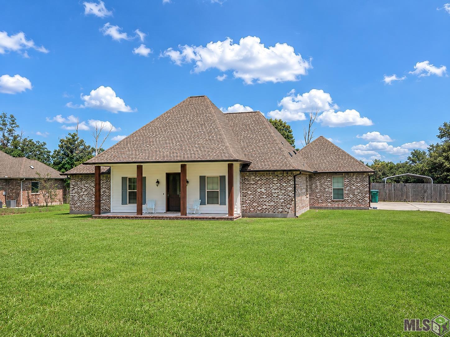 22268 LA HWY 42, Livingston, LA 70754