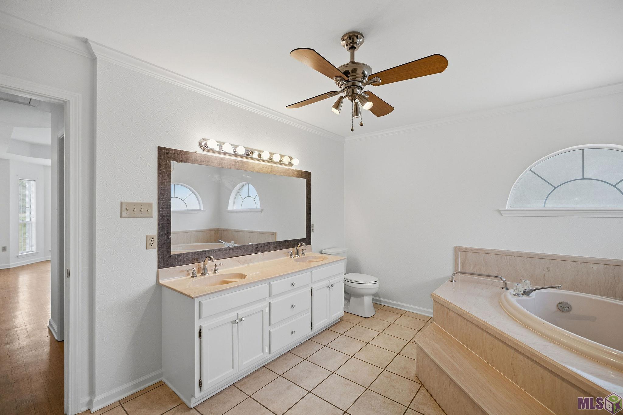 29417 MARY KINCHEN RD, Albany, LA 70711