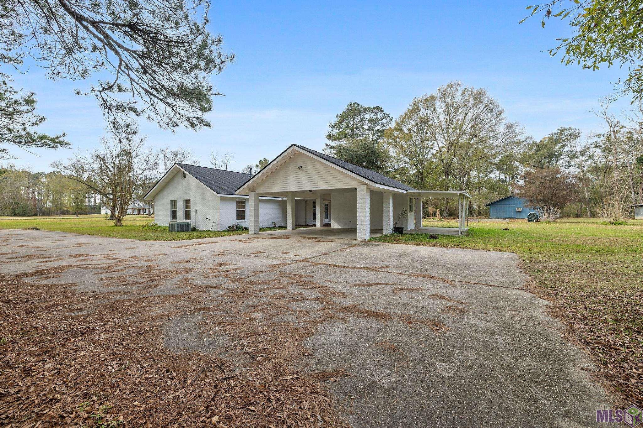 29417 MARY KINCHEN RD, Albany, LA 70711