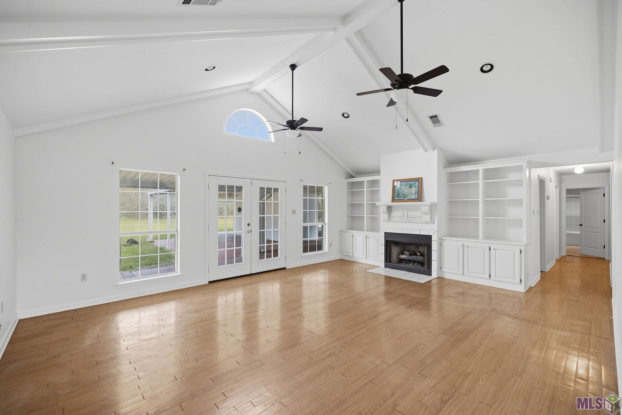 29417 MARY KINCHEN RD, Albany, LA 70711