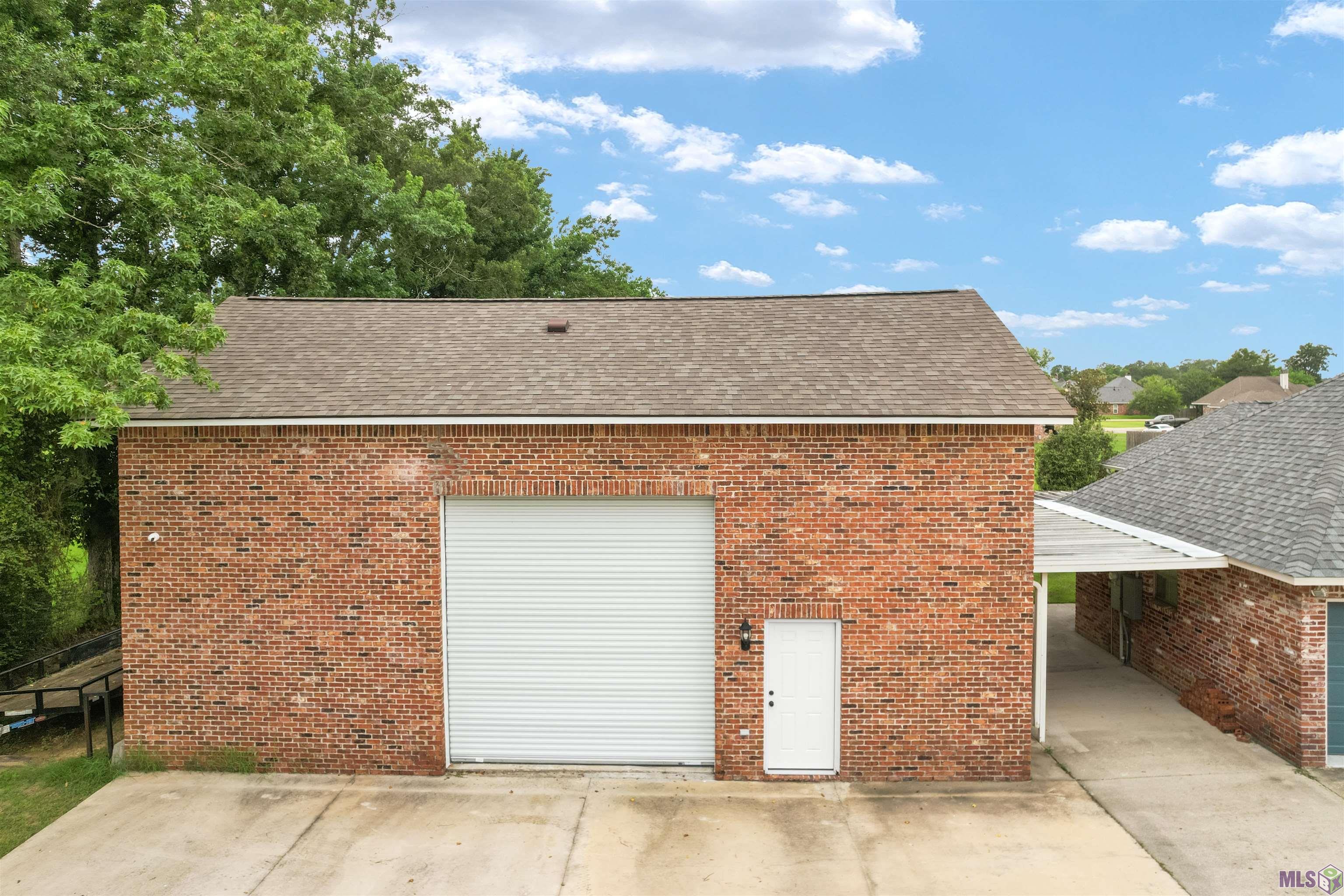 Photo 46