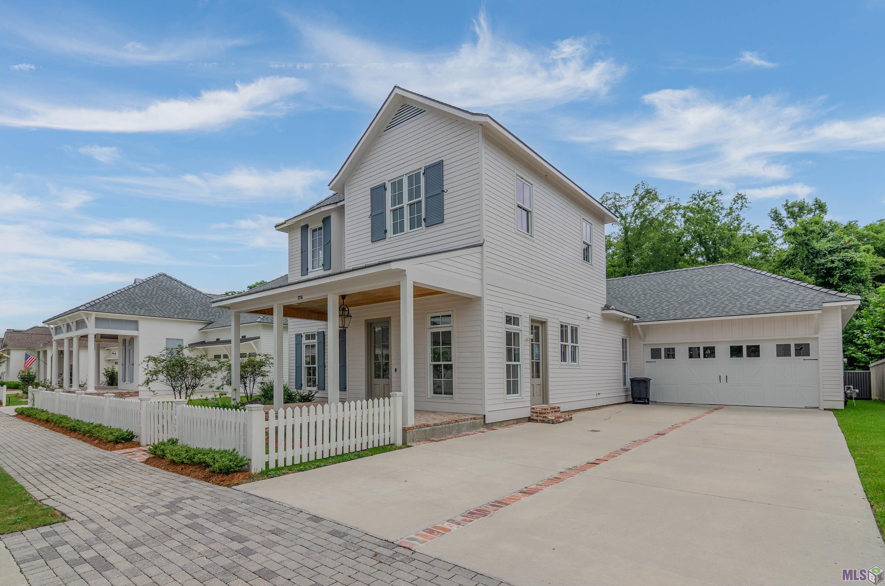 2736 POINTE-MARIE DR, Baton Rouge, LA 70820