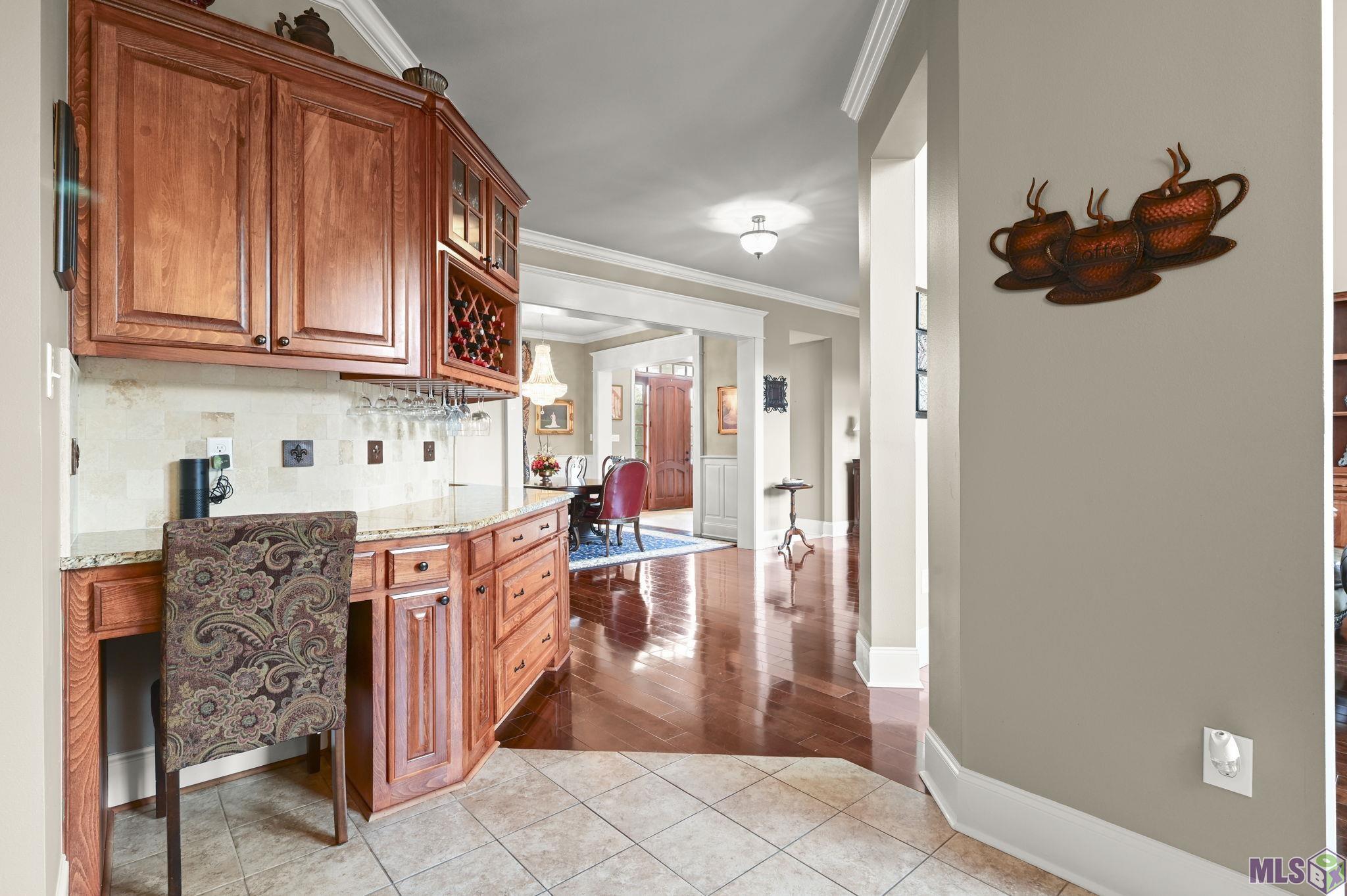 Photo 16