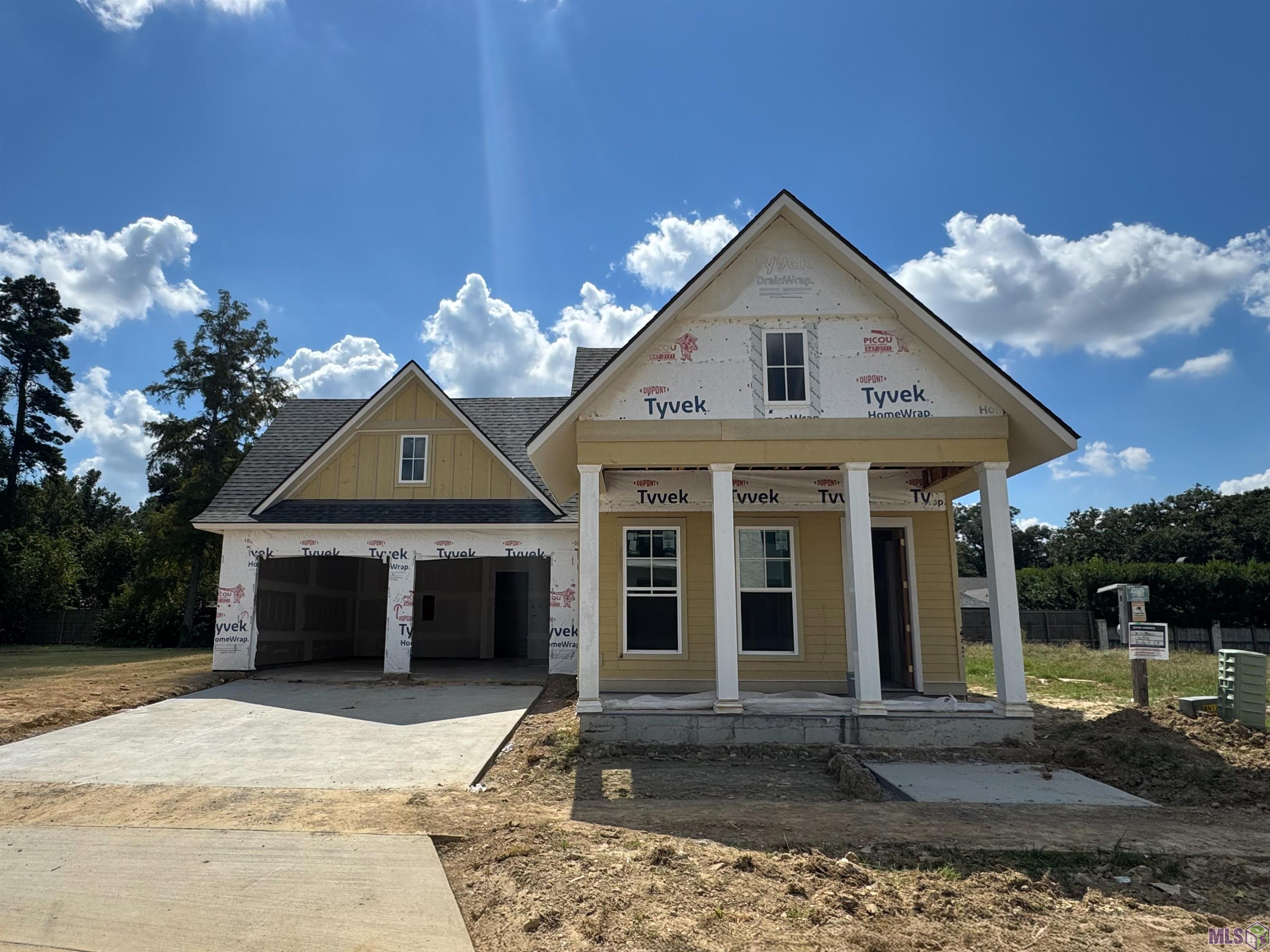 5334 RUE DU MOULIN, Baton Rouge, LA 70808