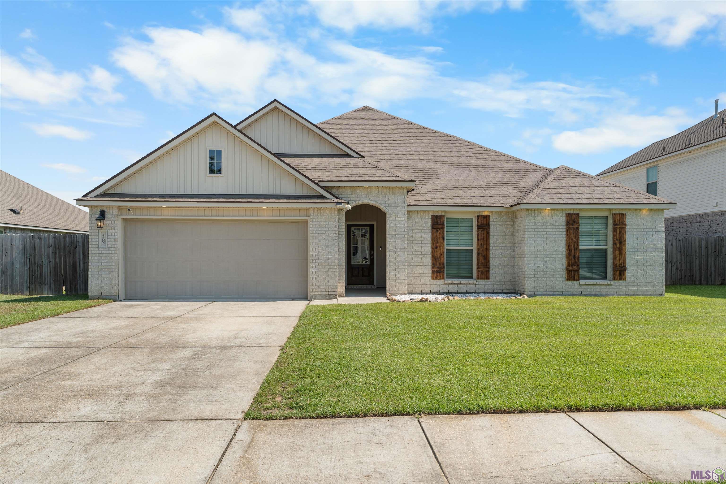 35605 VANDORA DR, Denham Springs, LA 70706