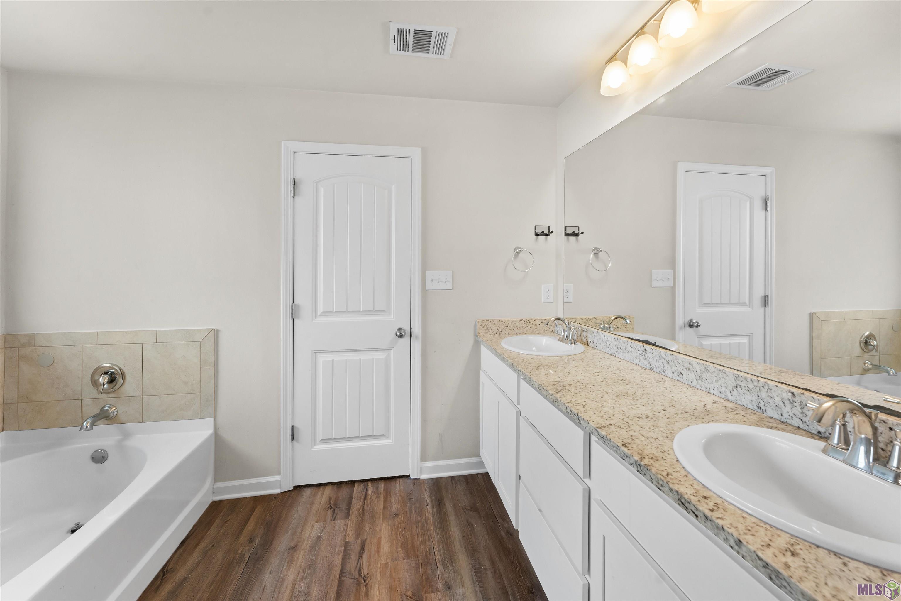 35605 VANDORA DR, Denham Springs, LA 70706