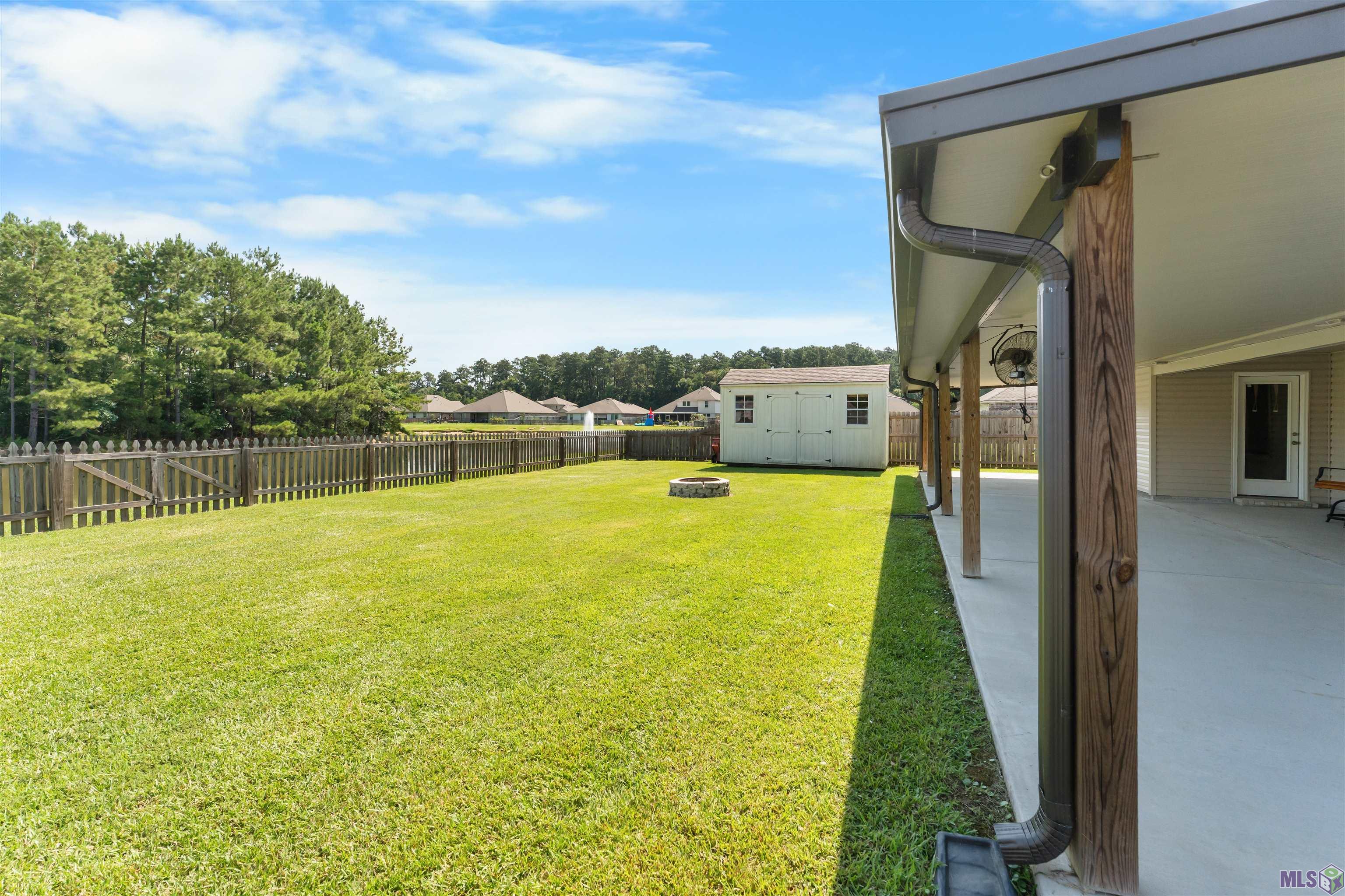 35605 VANDORA DR, Denham Springs, LA 70706