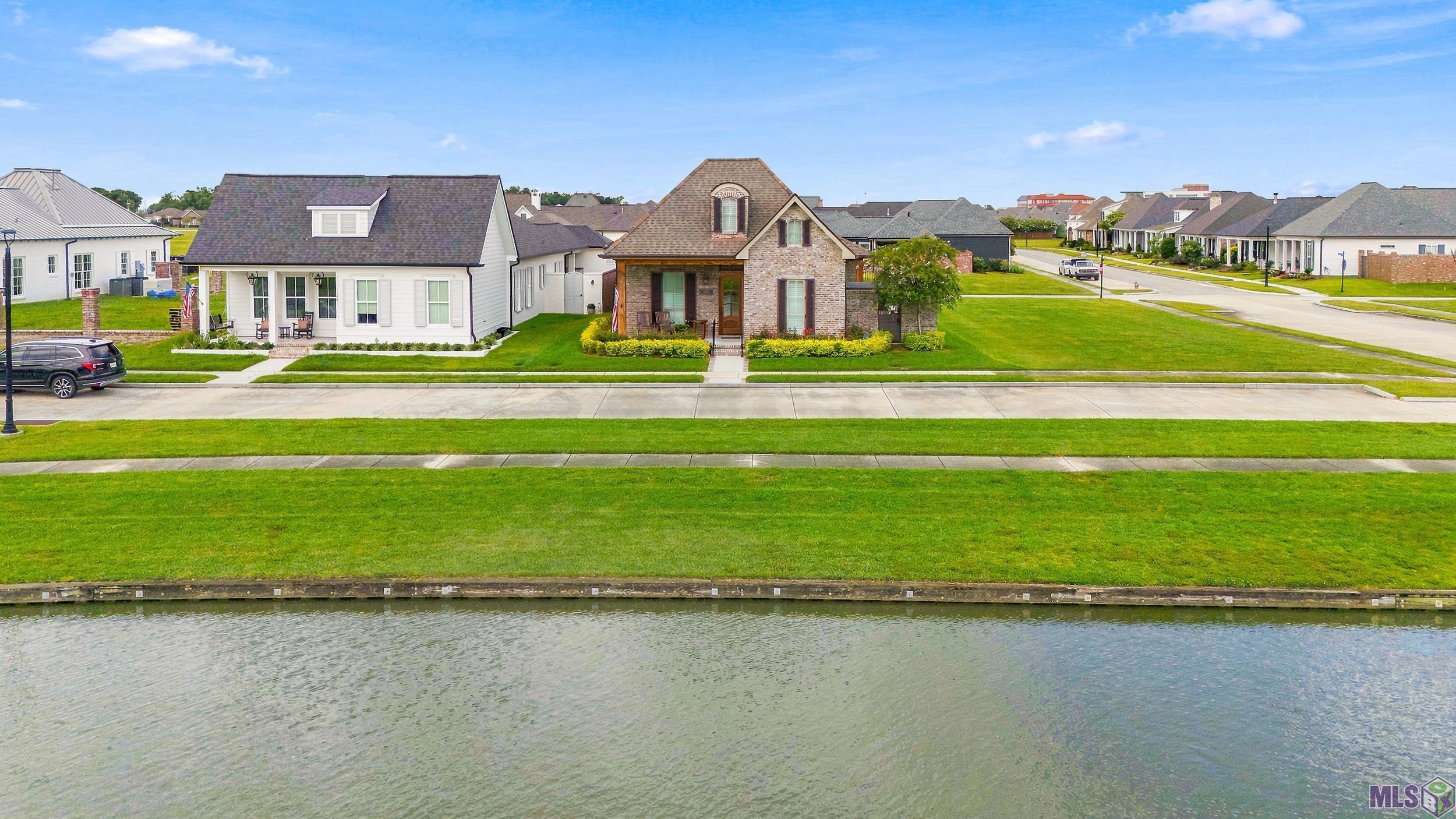 200 Rue Etienne, Thibodaux, LA 70301