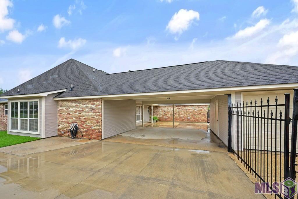 5471 STONES RIVER AVE, Baton Rouge, LA 70817