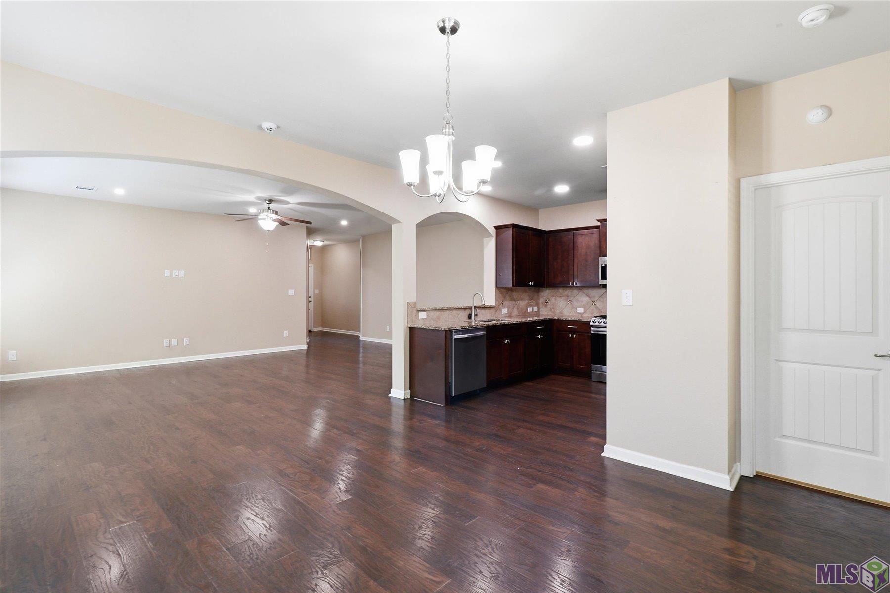 40133 CYPRESS VIEW Road, Ponchatoula, LA 70454