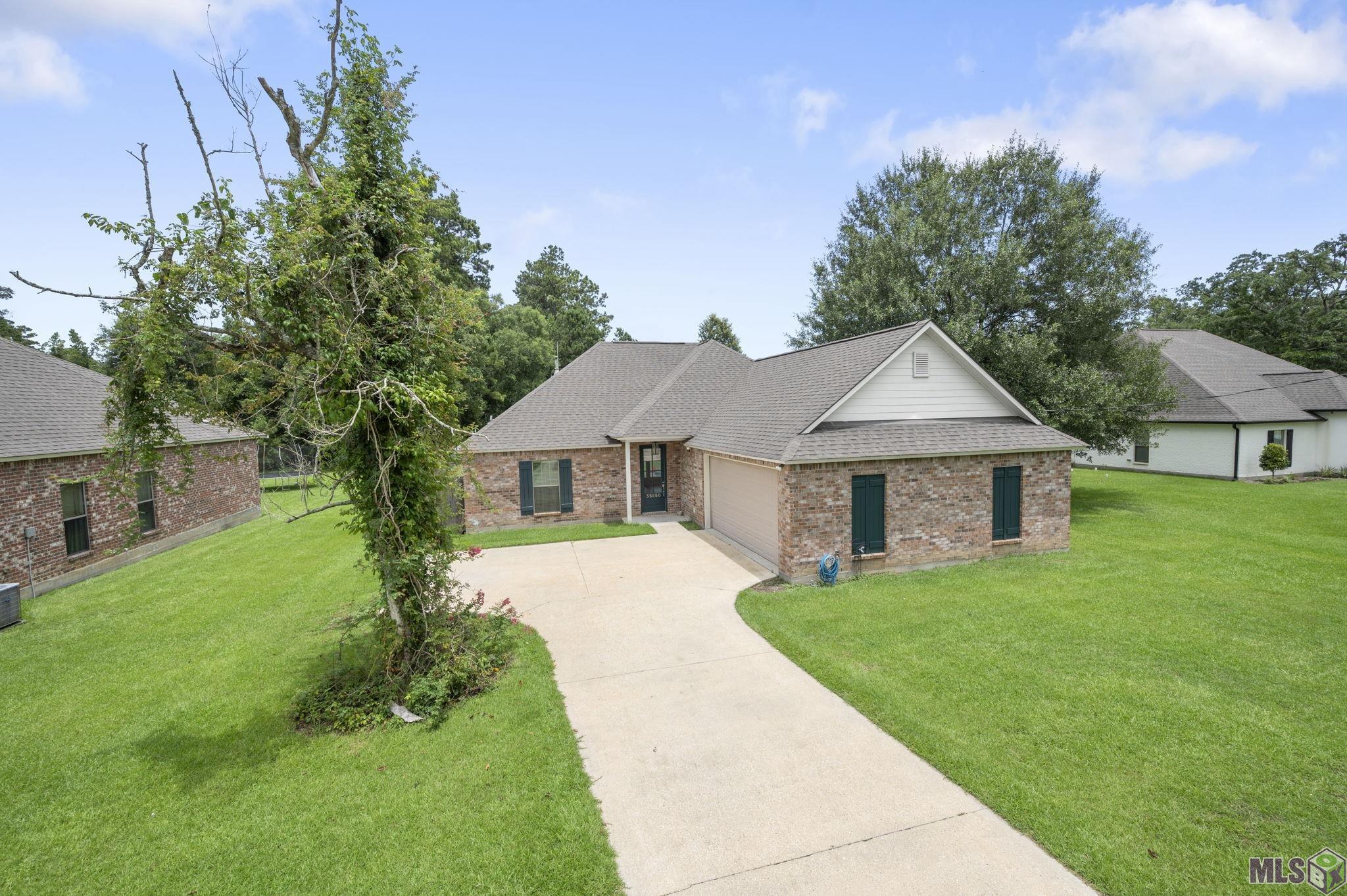 35950 CANE MARKET RD, Denham Springs, LA 70706