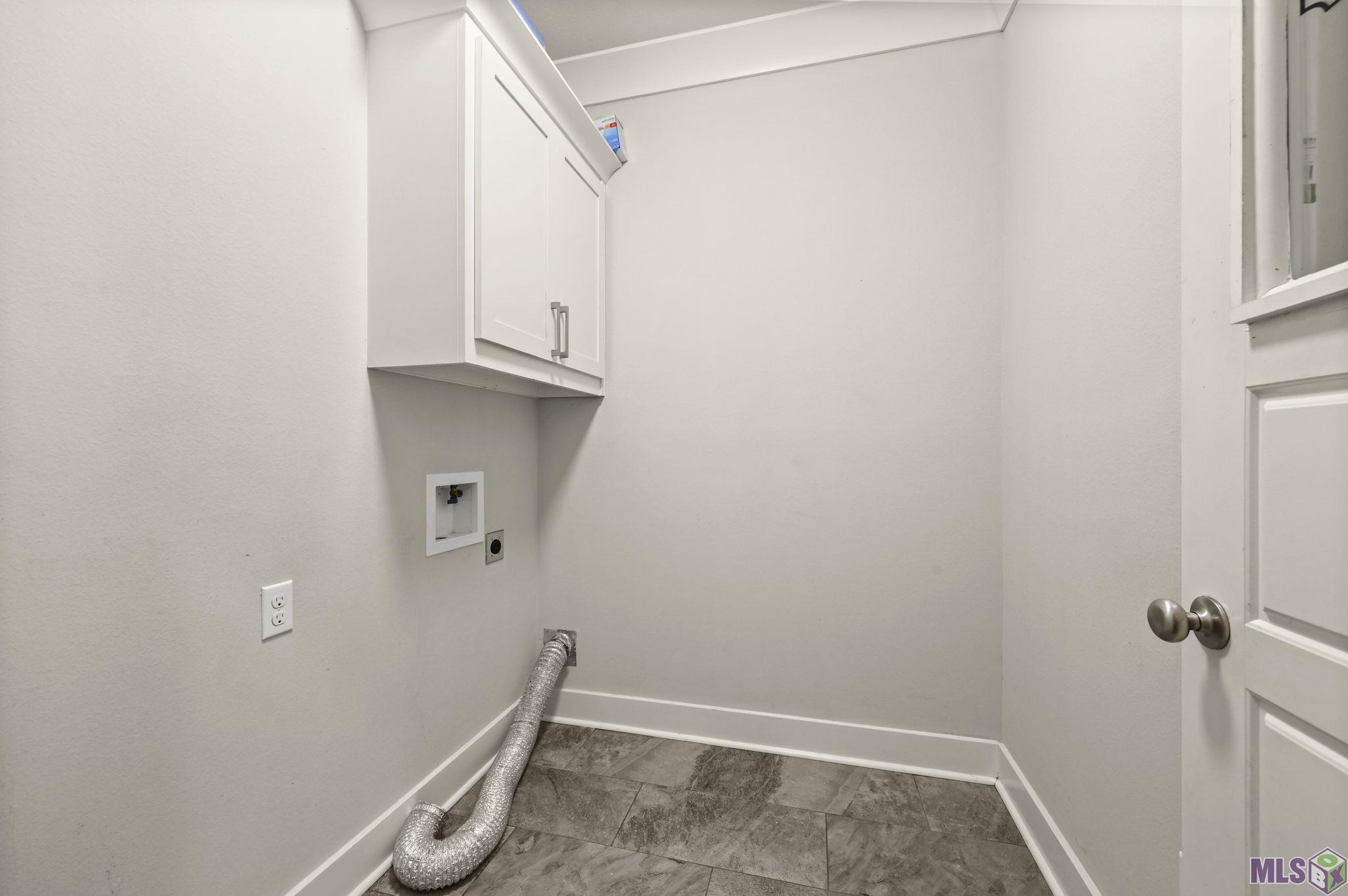 35950 CANE MARKET RD, Denham Springs, LA 70706