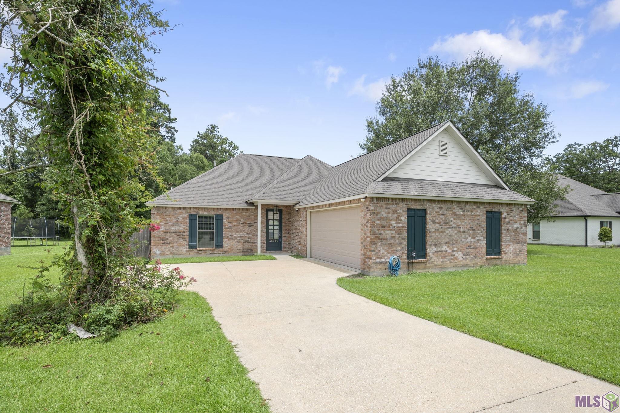 35950 CANE MARKET RD, Denham Springs, LA 70706