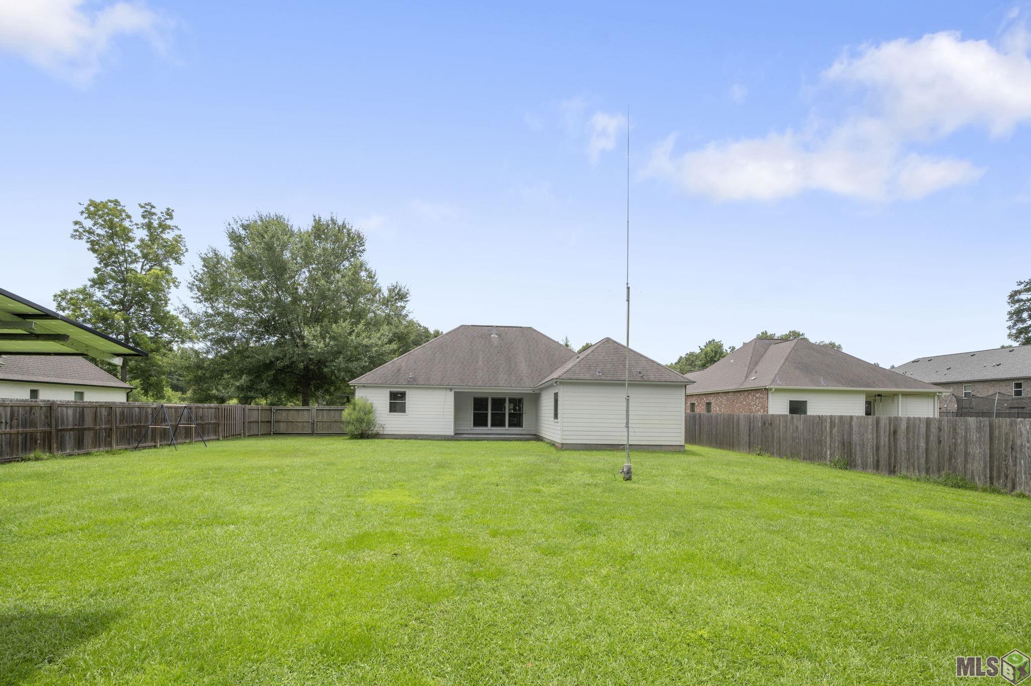 35950 CANE MARKET RD, Denham Springs, LA 70706
