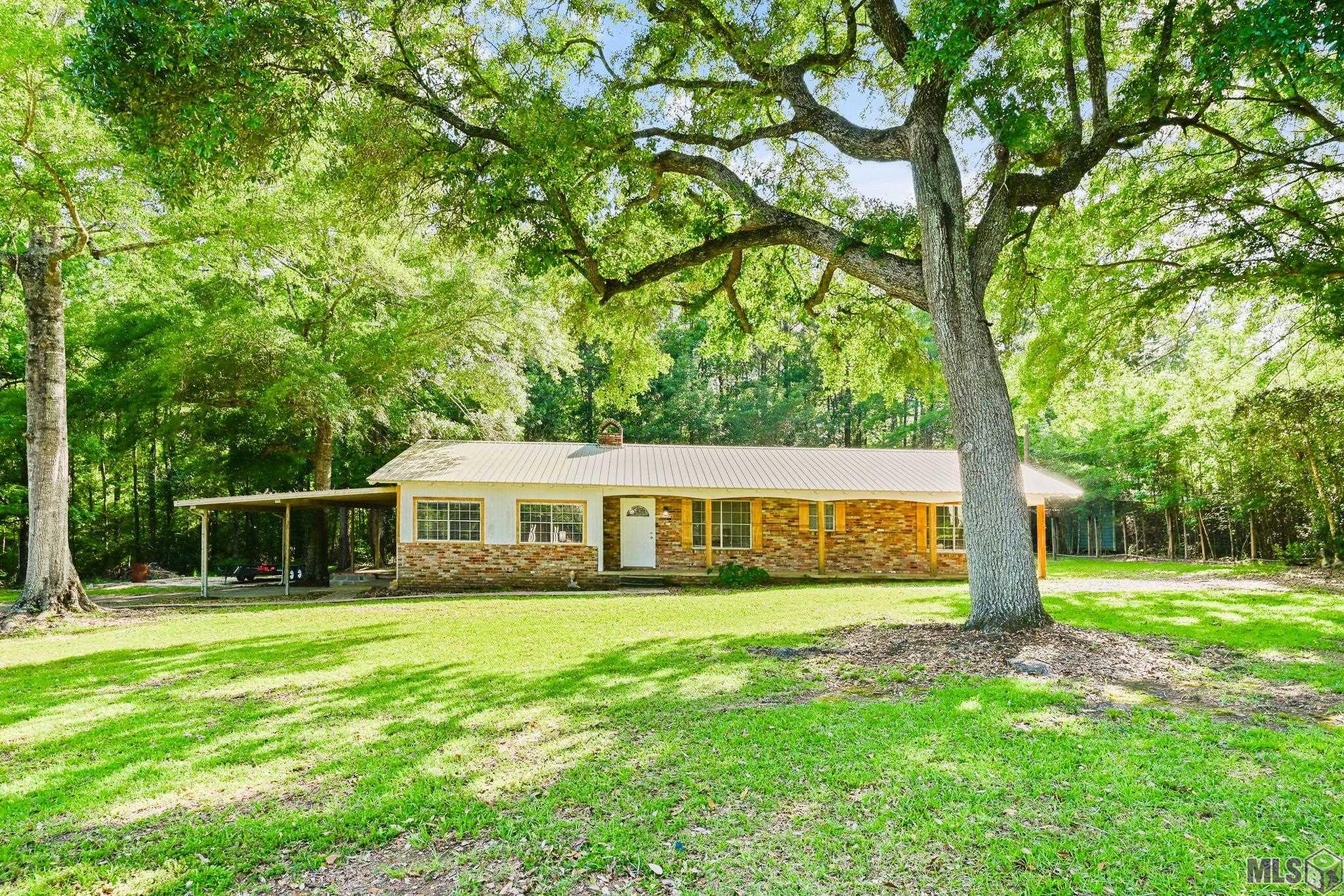 10382 WILLIAMS DR, Clinton, LA 70722