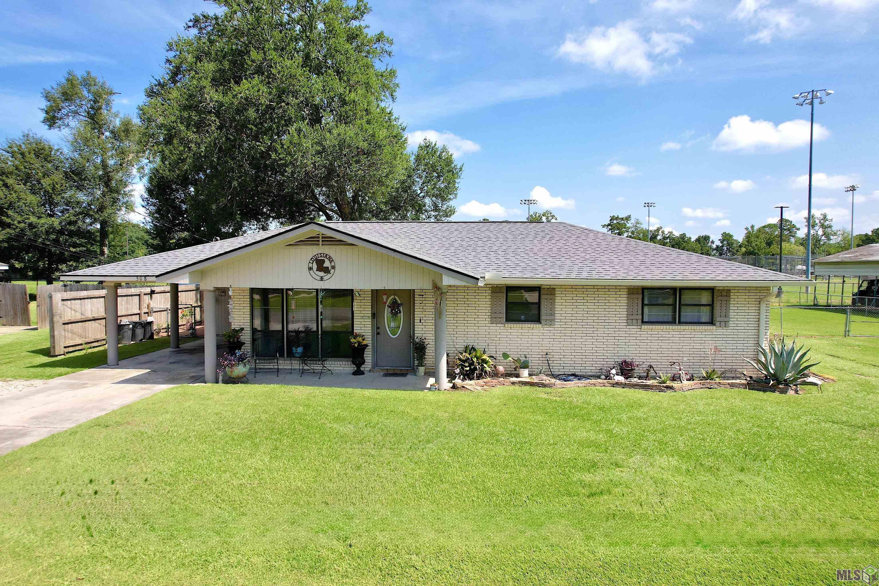508 E CHUCK ST, Gonzales, LA 70737