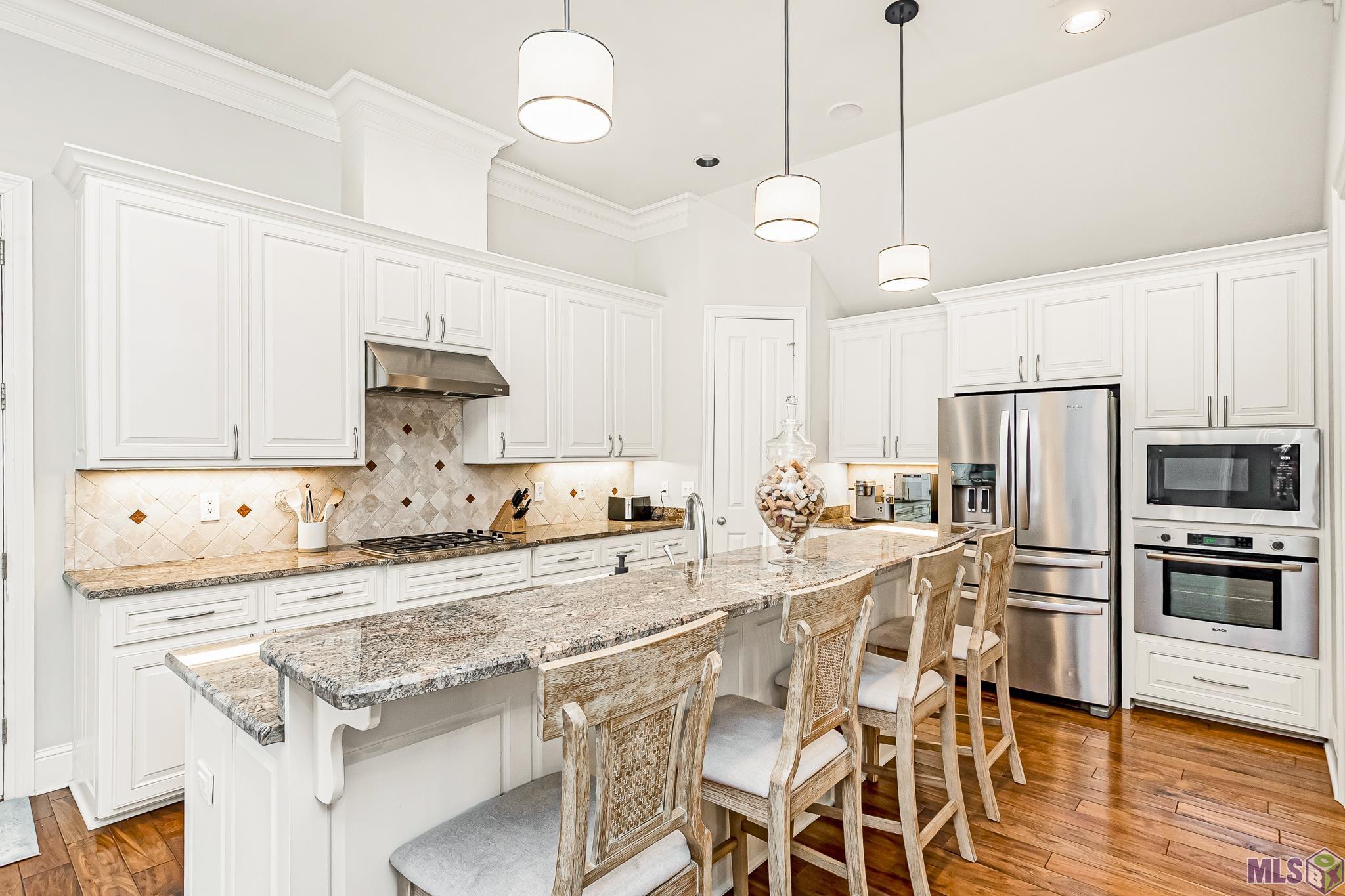 18664 AMEN CORNER, Baton Rouge, LA 70810