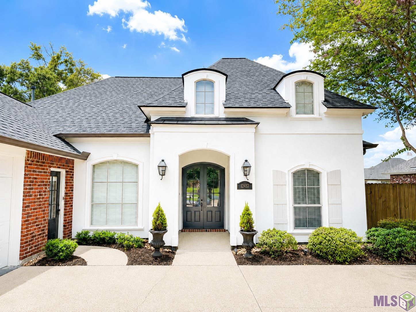12417 PLANTATION CREEK DR, Geismar, LA 70734