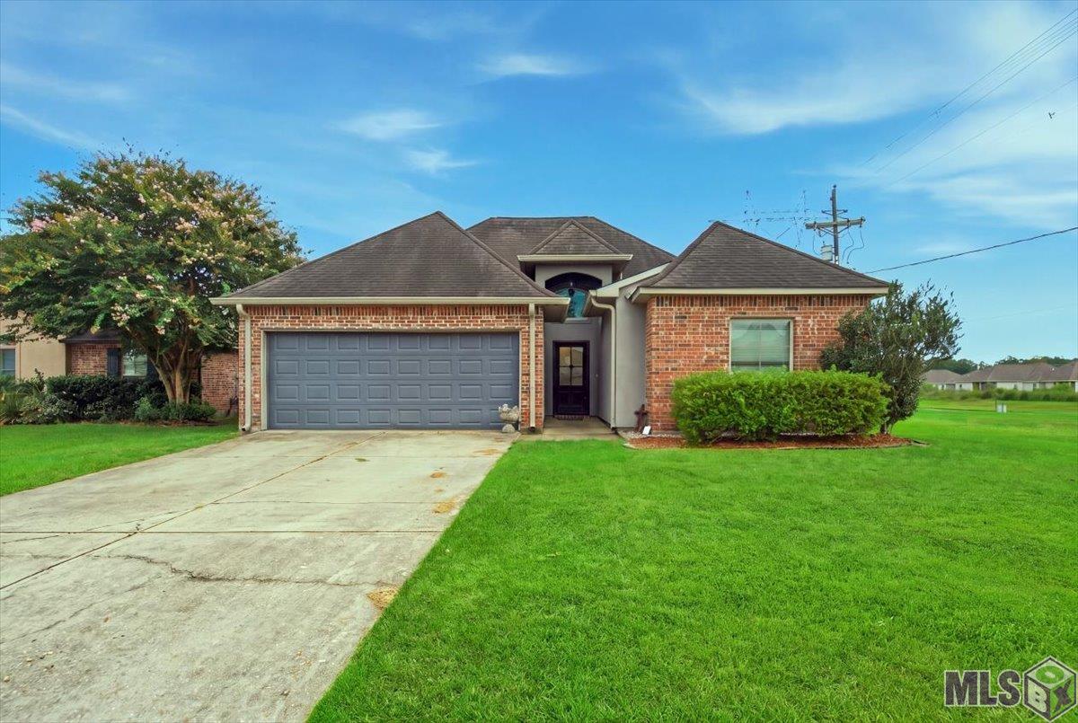 11374 JUBAN PARC AVE, Denham Springs, LA 70726