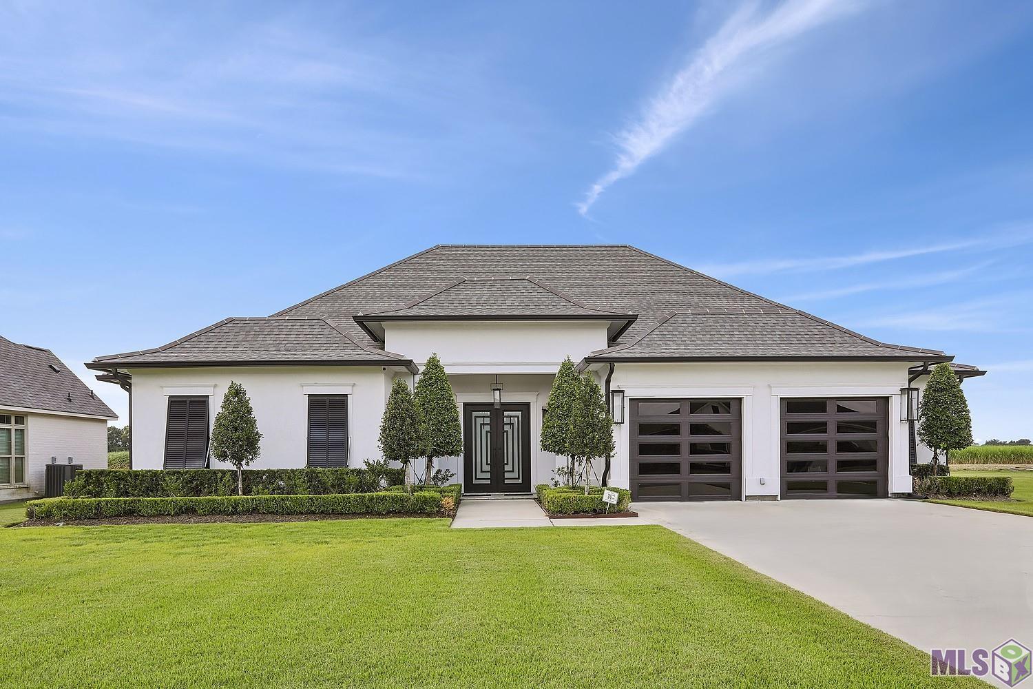 2073 SILVERSTONE AVE, Port Allen, LA 70767