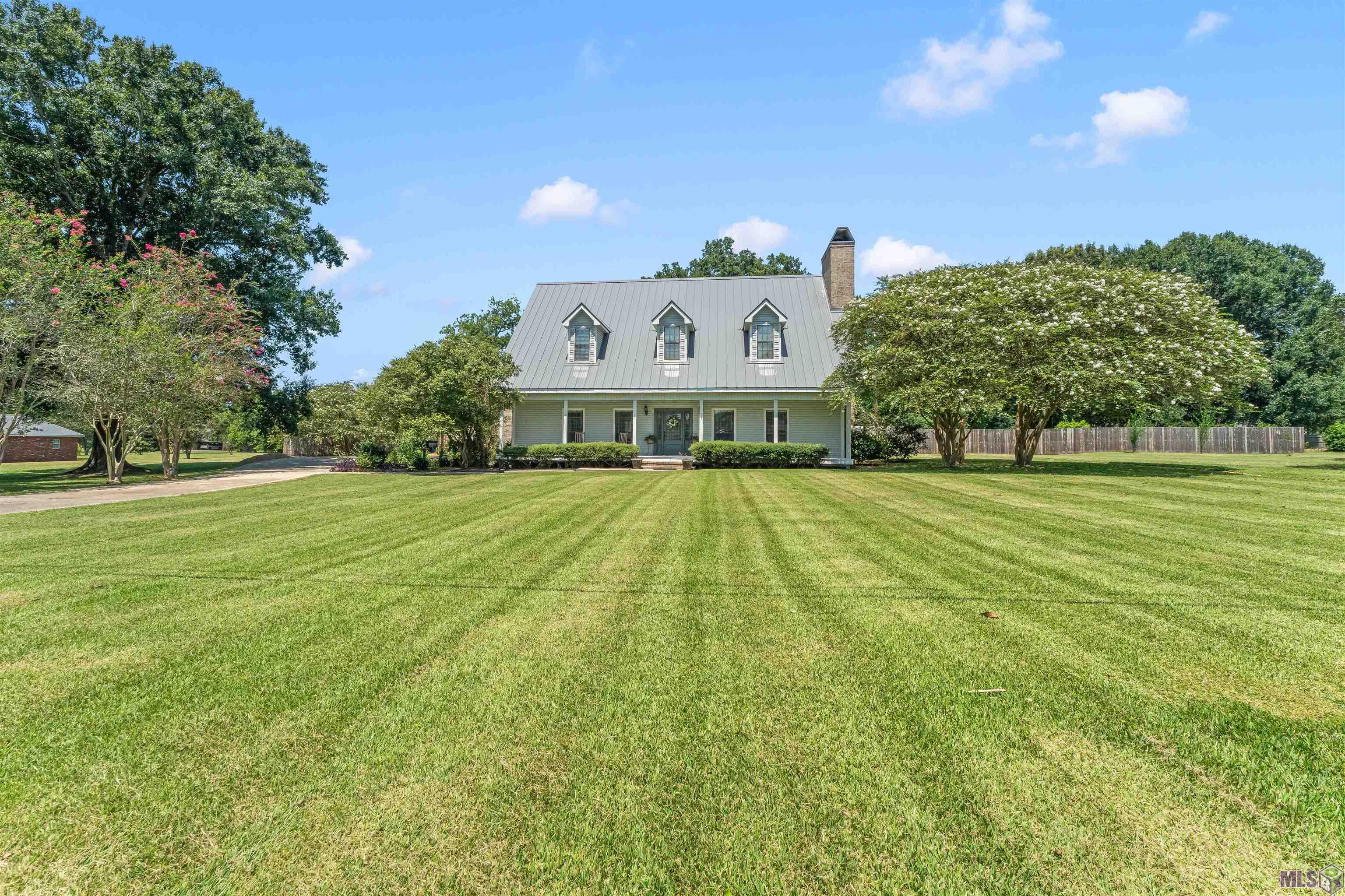 627 MORROW AVE, Zachary, LA 70791
