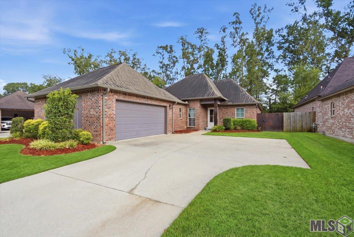 41193 TALONWOOD DR, Gonzales, LA 70737