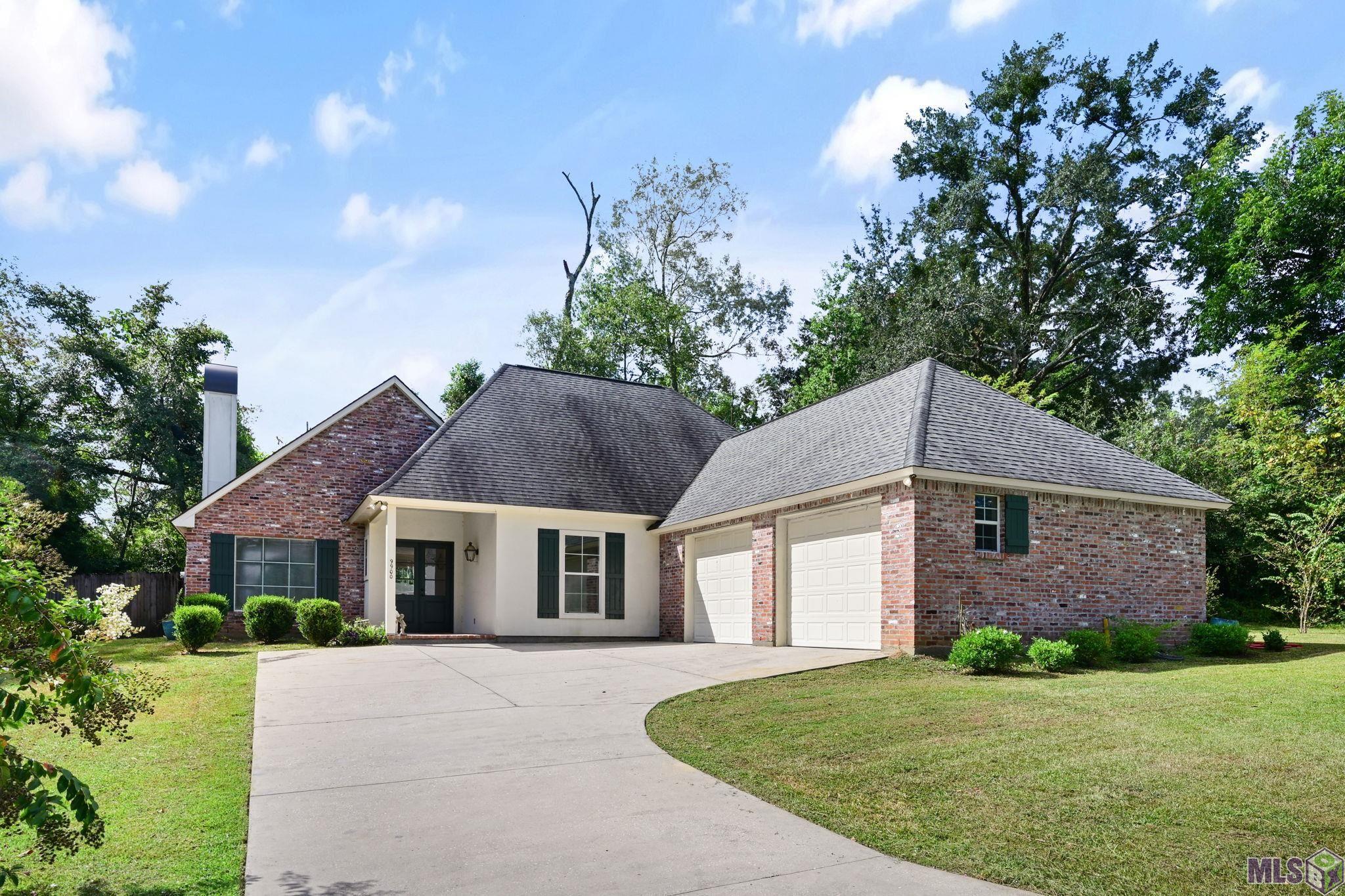 9900 BELLE DR, St. Francisville, LA 70775