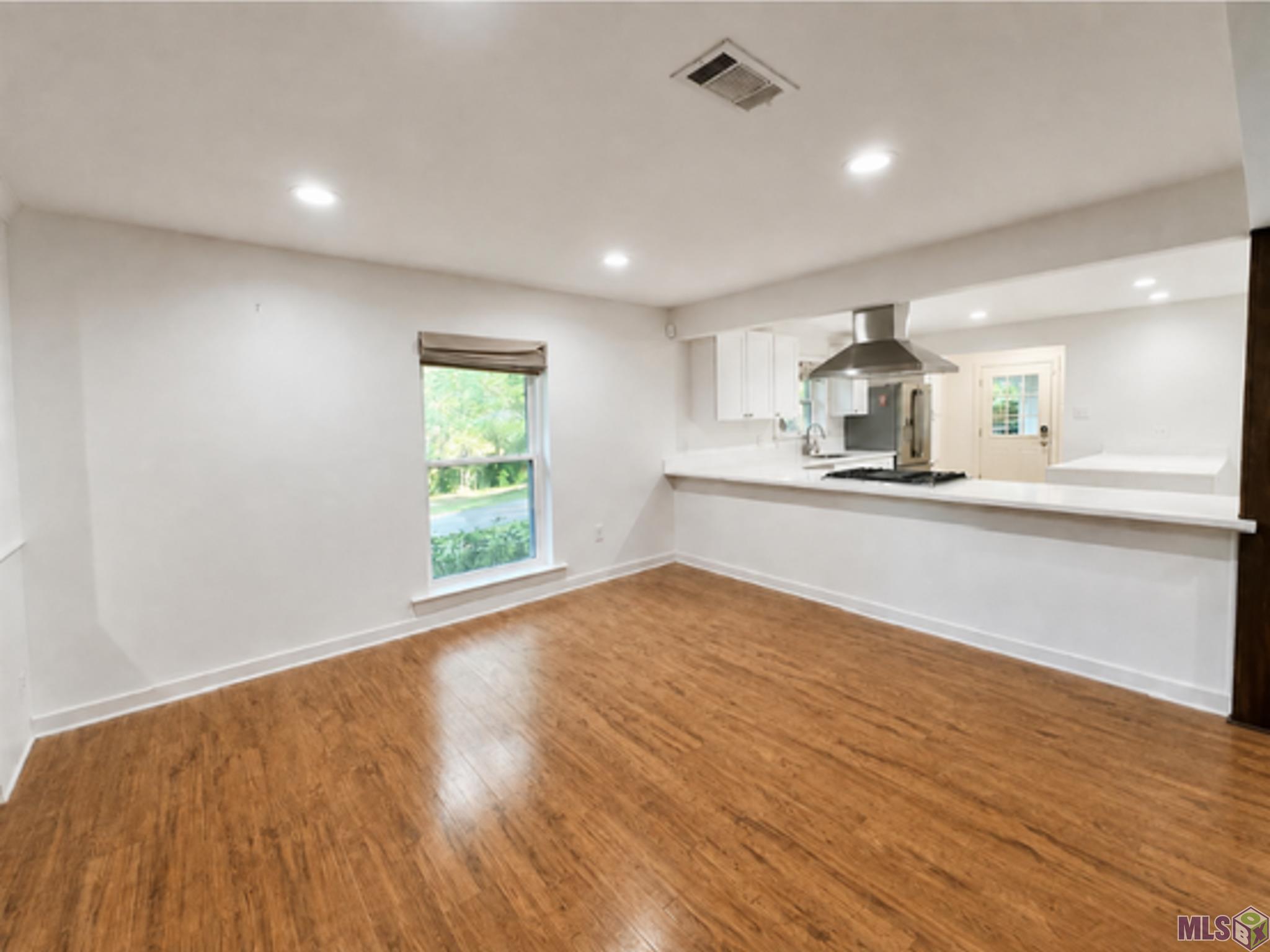 856 RODNEY DR, Baton Rouge, LA 70808