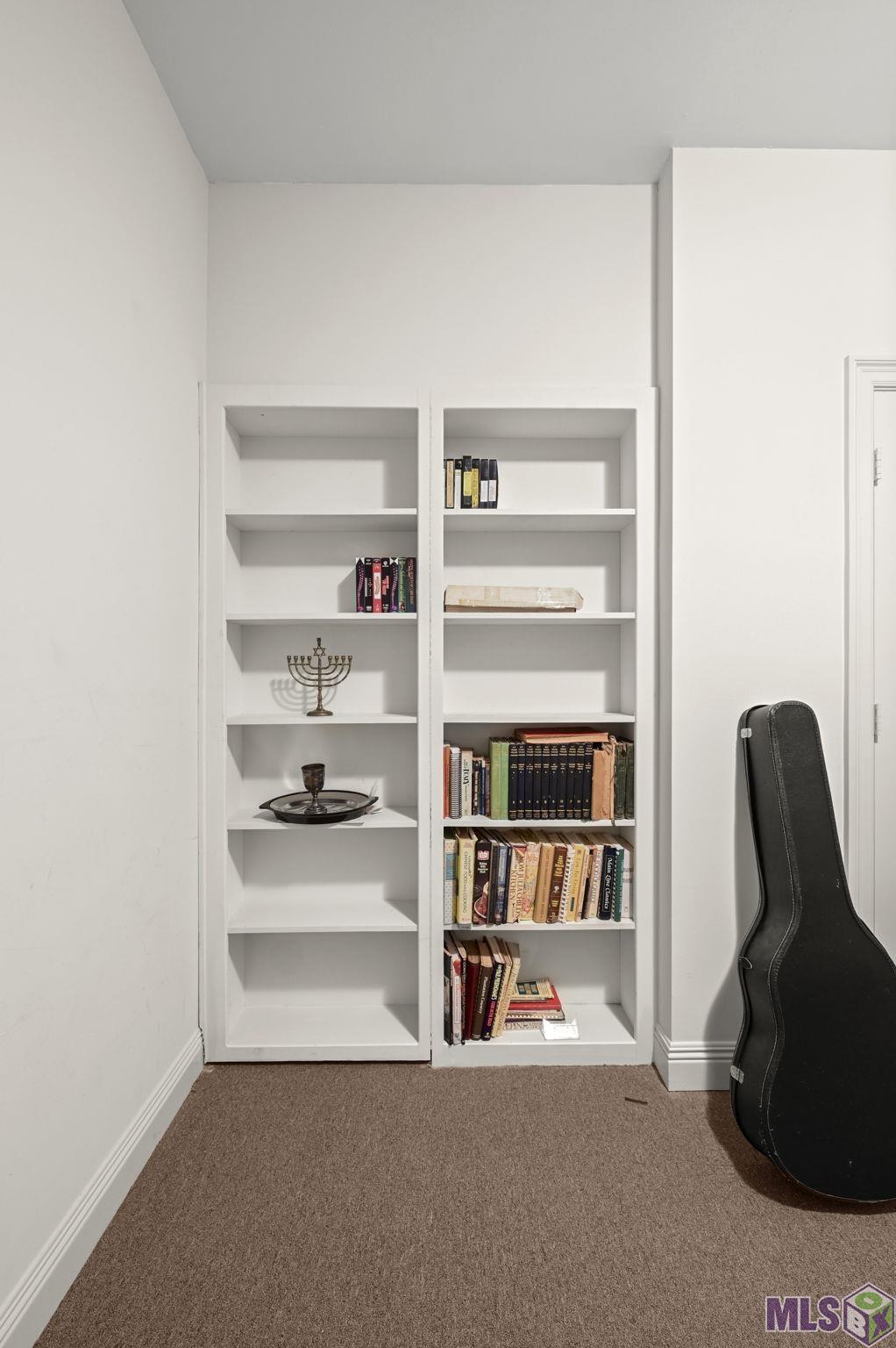 Photo 29