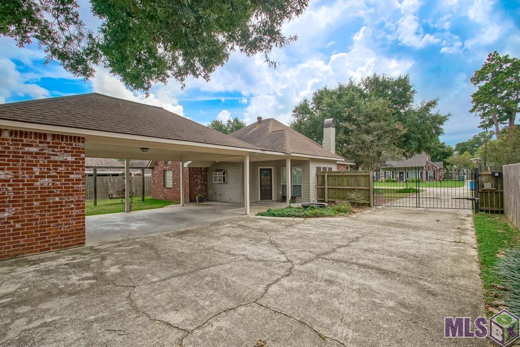 9141 GARY DR, Denham Springs, LA 70726