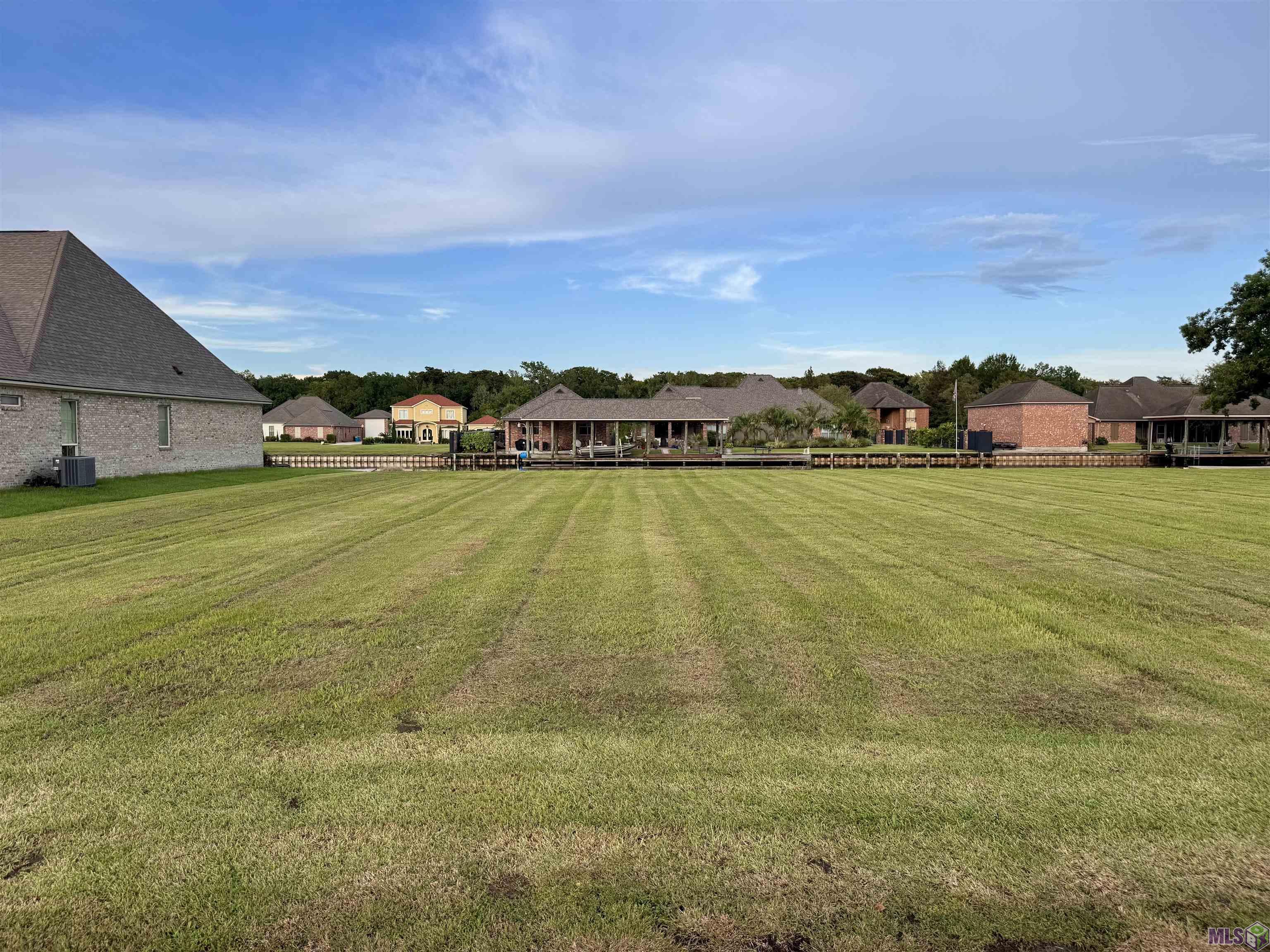 78 WOODVIEW CT, Morgan City, LA 70380