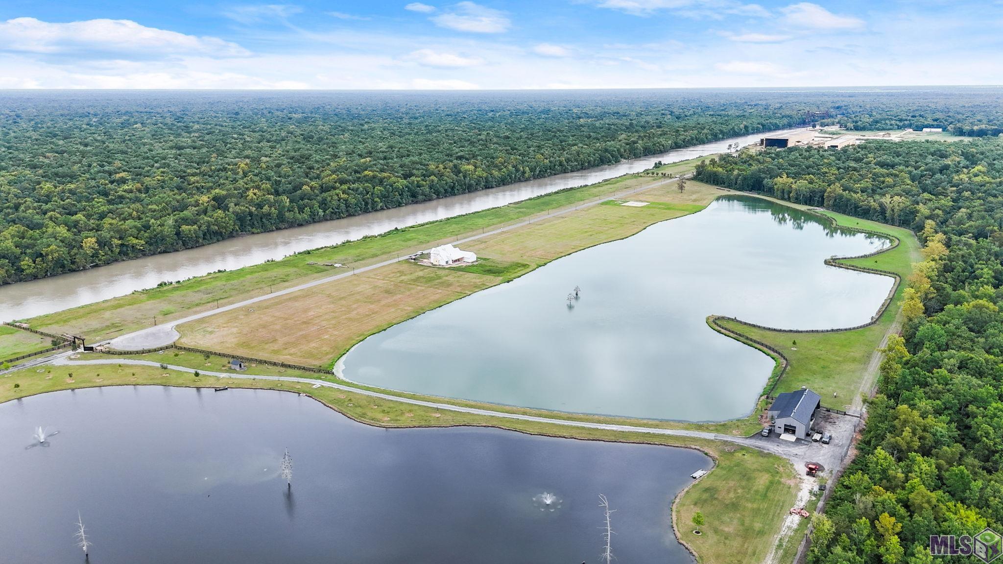 6026 MILL TOWN RD, Brusly, LA 70719