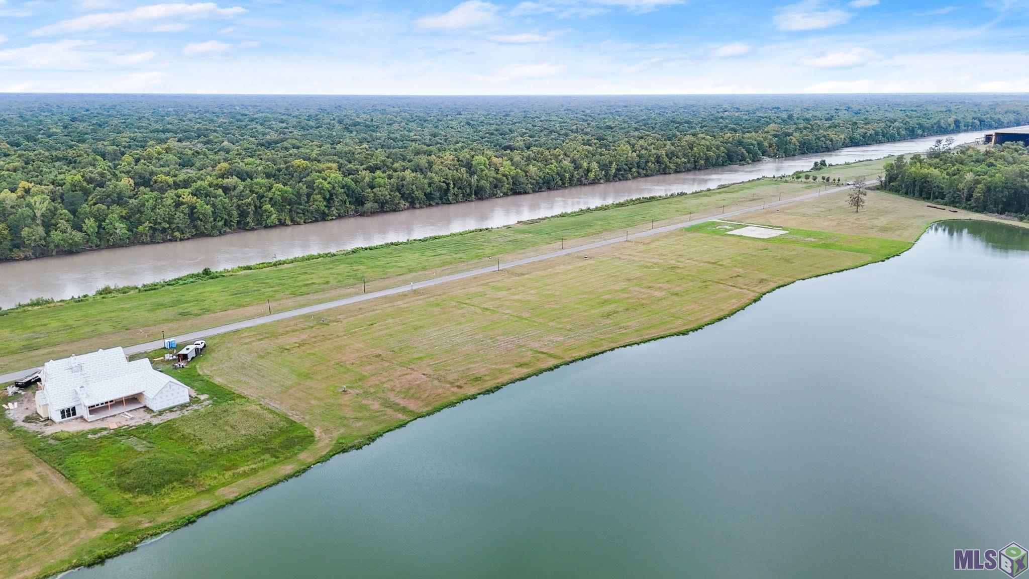 6036 MILL TOWN RD, Brusly, LA 70719