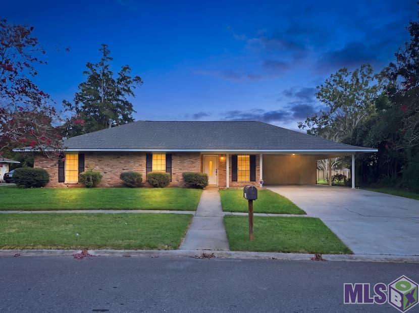 186 RUE DE LAPLACE, Baton Rouge, LA 70810