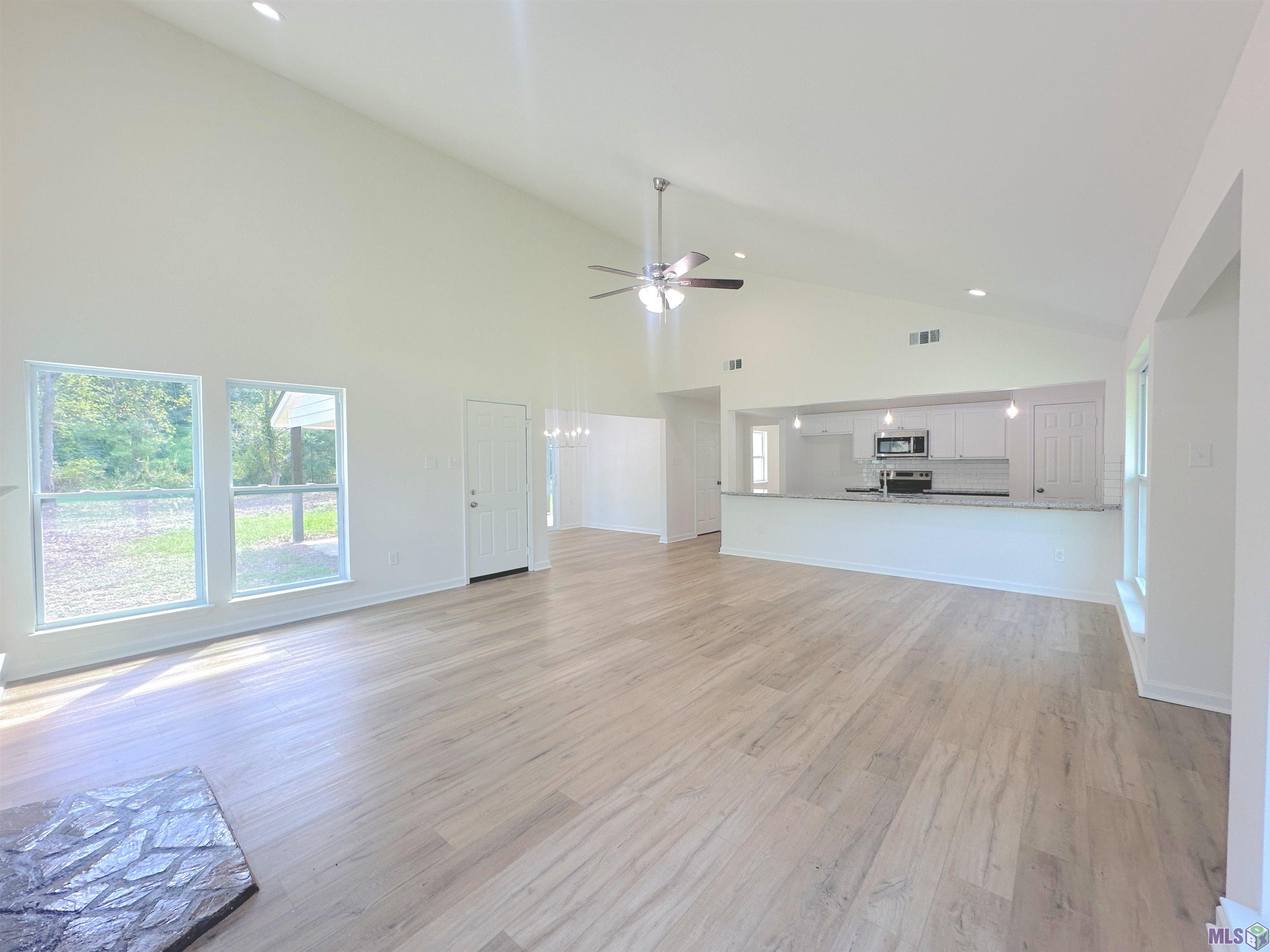 17126 E LITTLE ITALY RD, Hammond, LA 70403