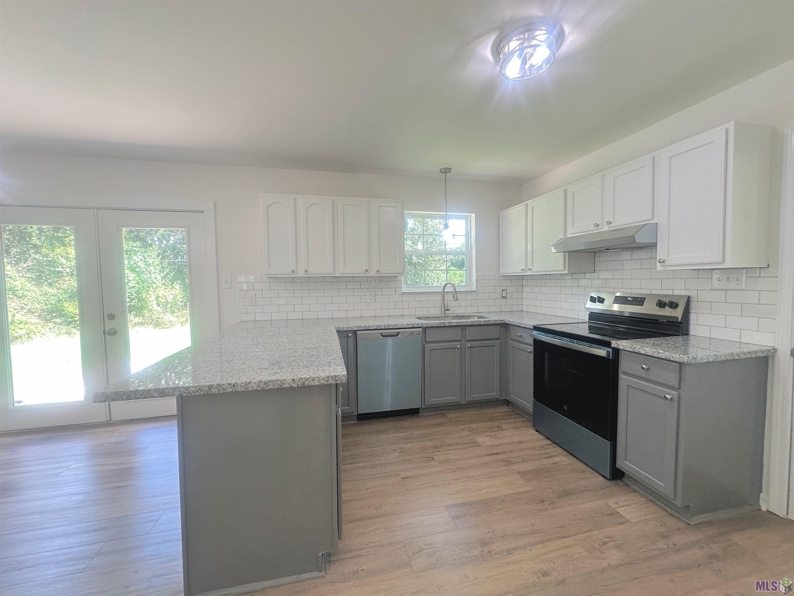 42170 DEBORAH DR, Hammond, LA 70403