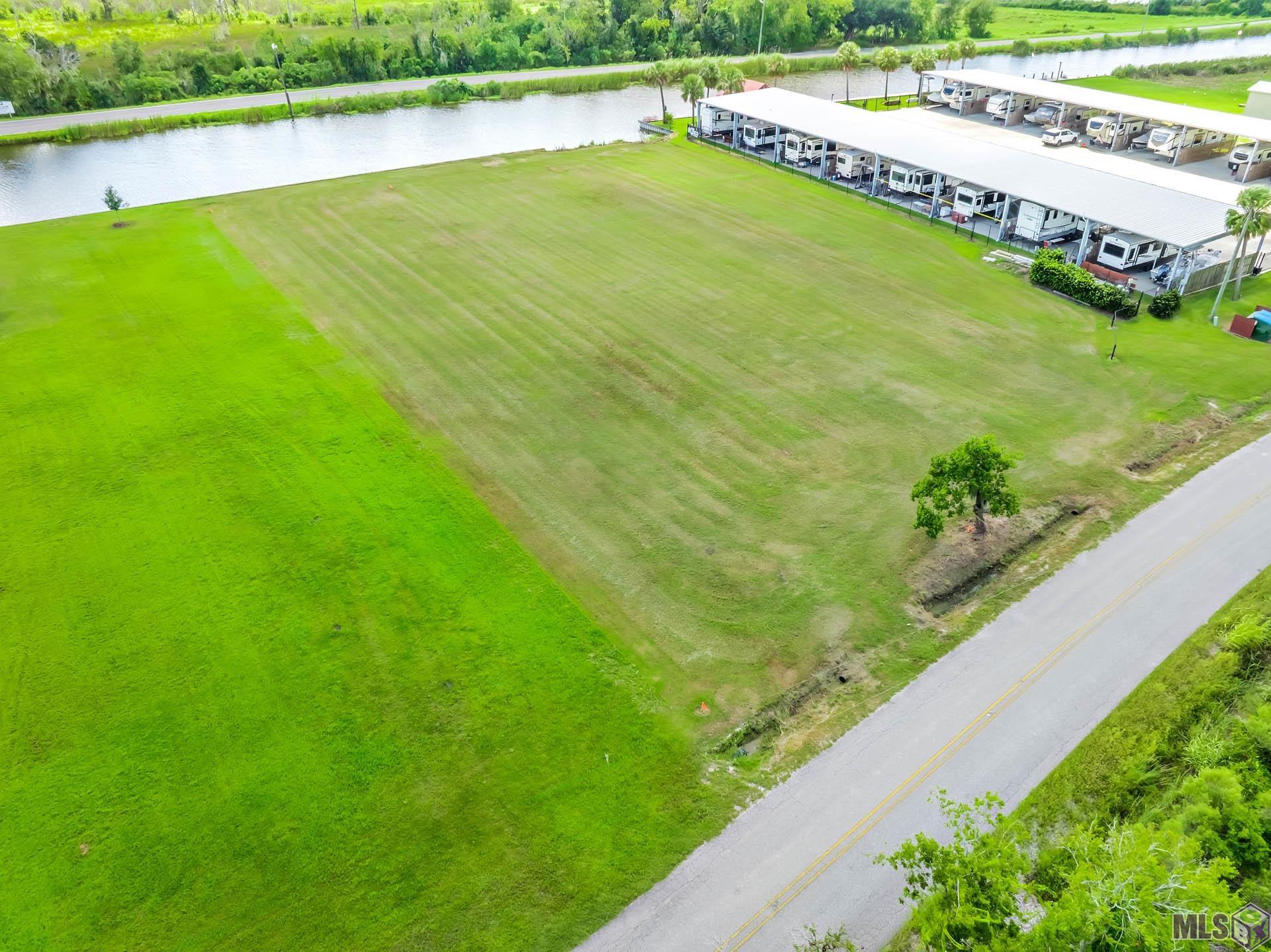 1729 DOCTOR BEATROUS RD, Theriot, LA 70397