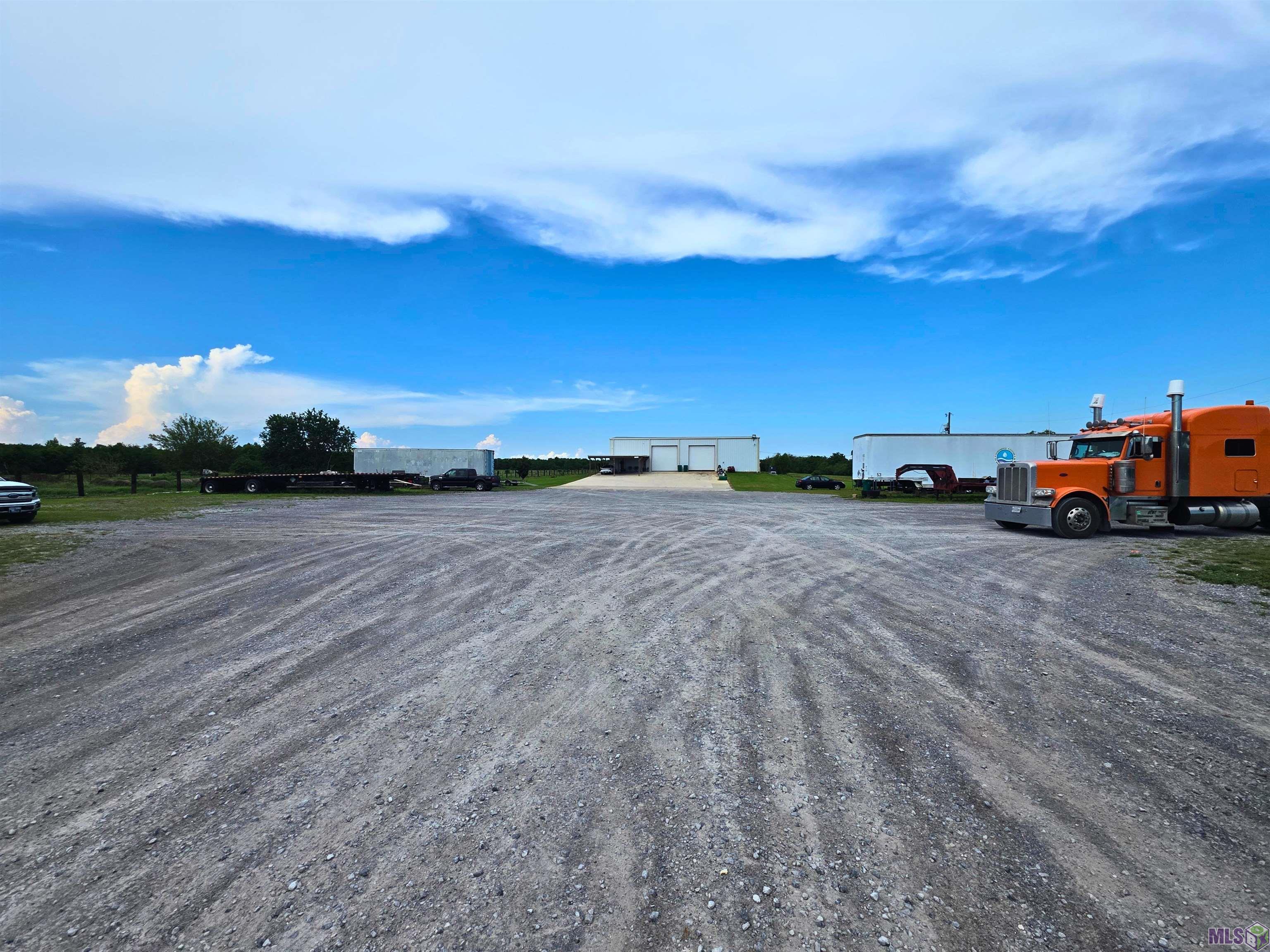 17338 Highway 3235, Cut Off, LA 70345