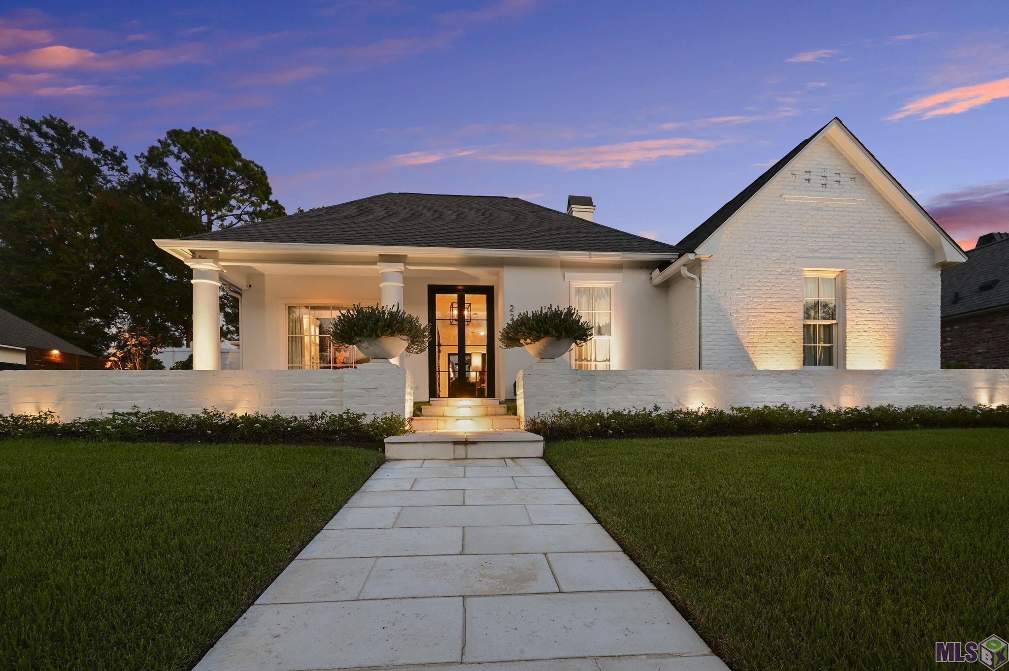 224 PLANTATION RIDGE LN, Saint George, LA 70810
