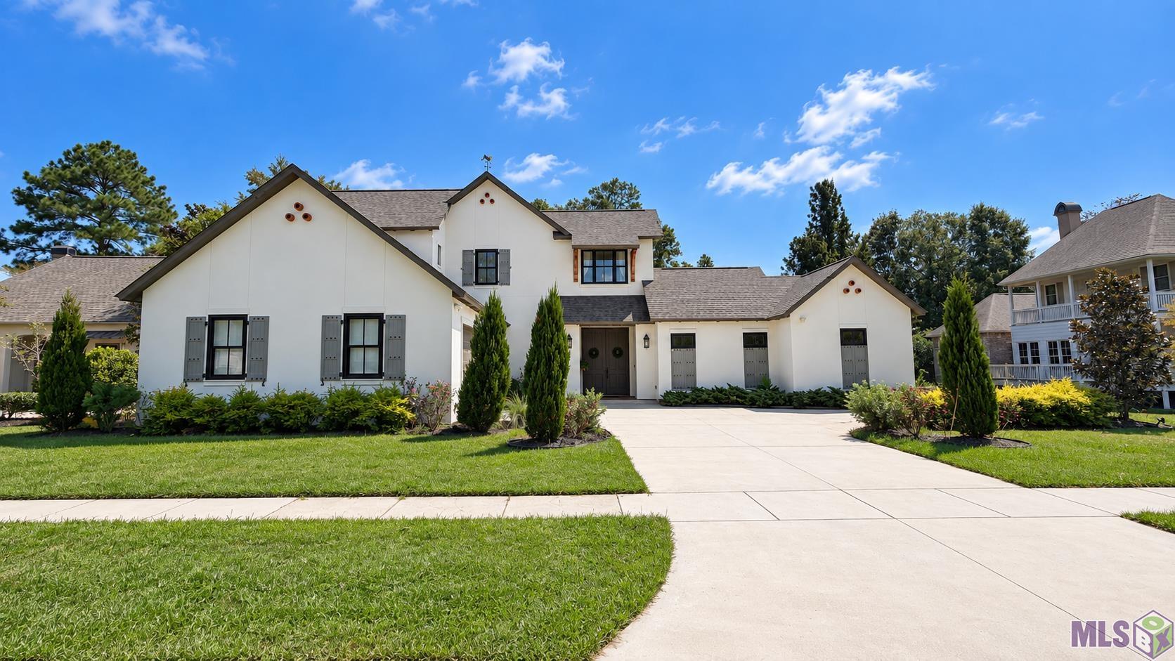 17909 PECAN SHADOWS DR, Baton Rouge, LA 70810