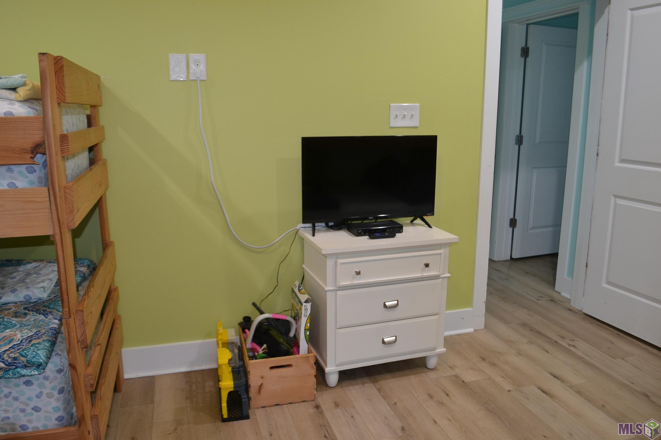Photo 27