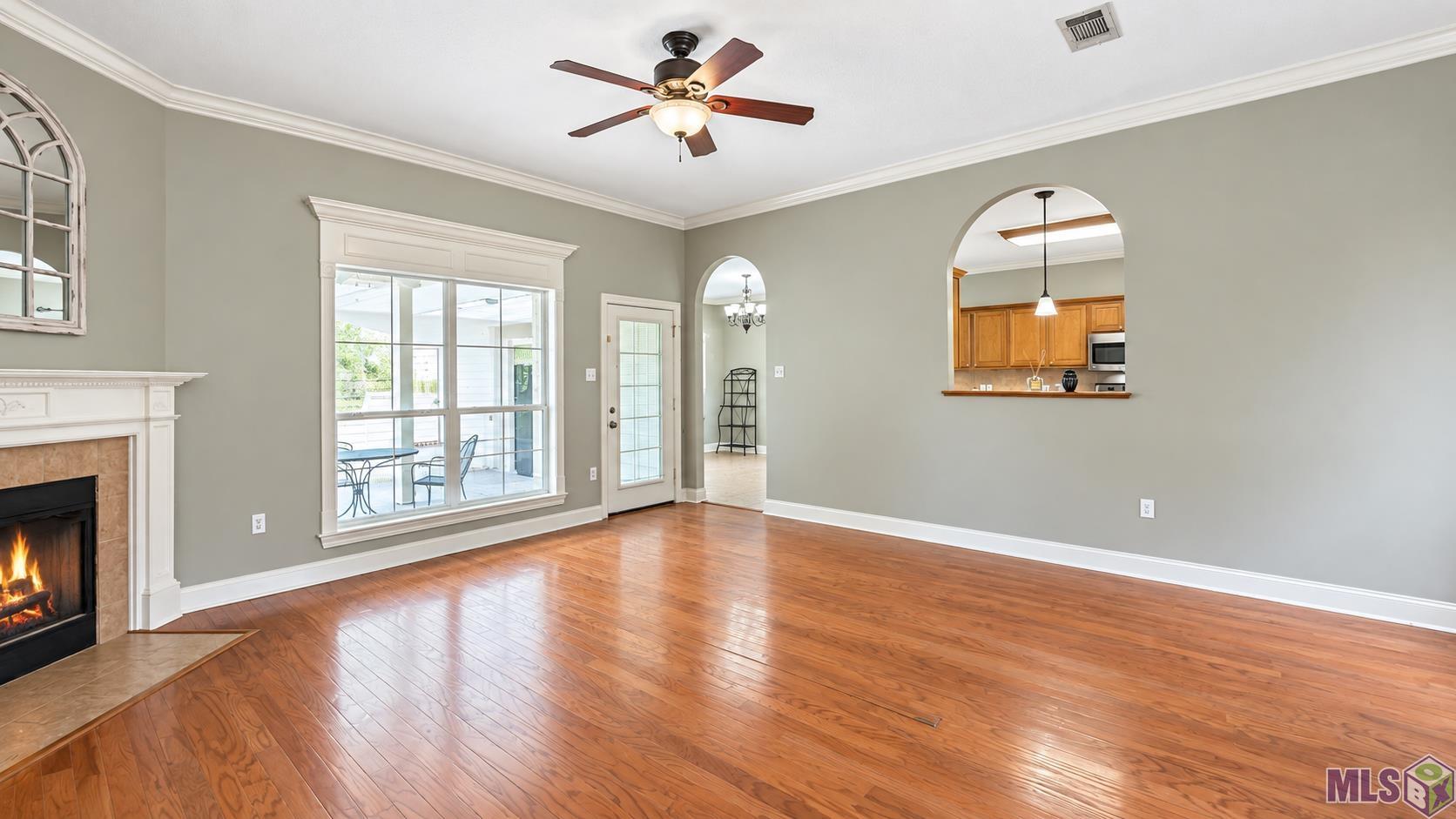 21458 DEWITT MAY RD, Livingston, LA 70754